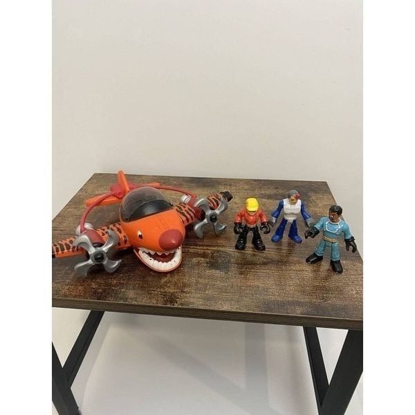 Fisher Price Imaginext Sky Racer Flying Tiger Shark Plane Toy 2009 Orange
