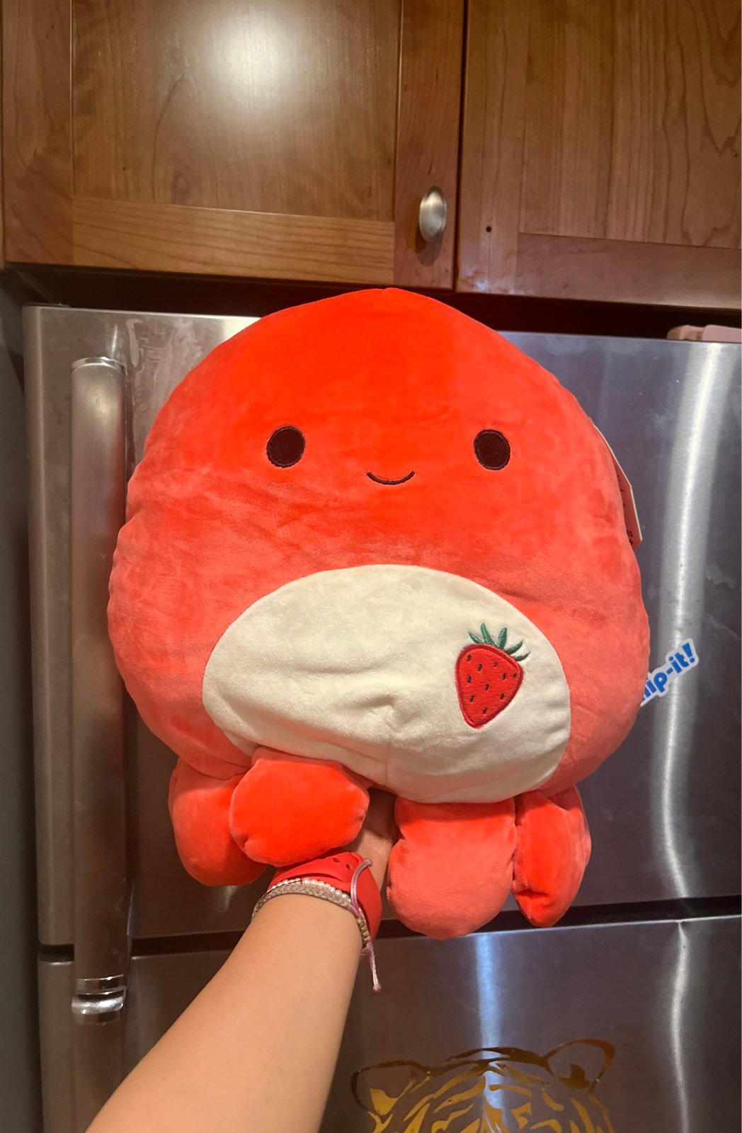 Squishmallow Strawberry Veronica 12in