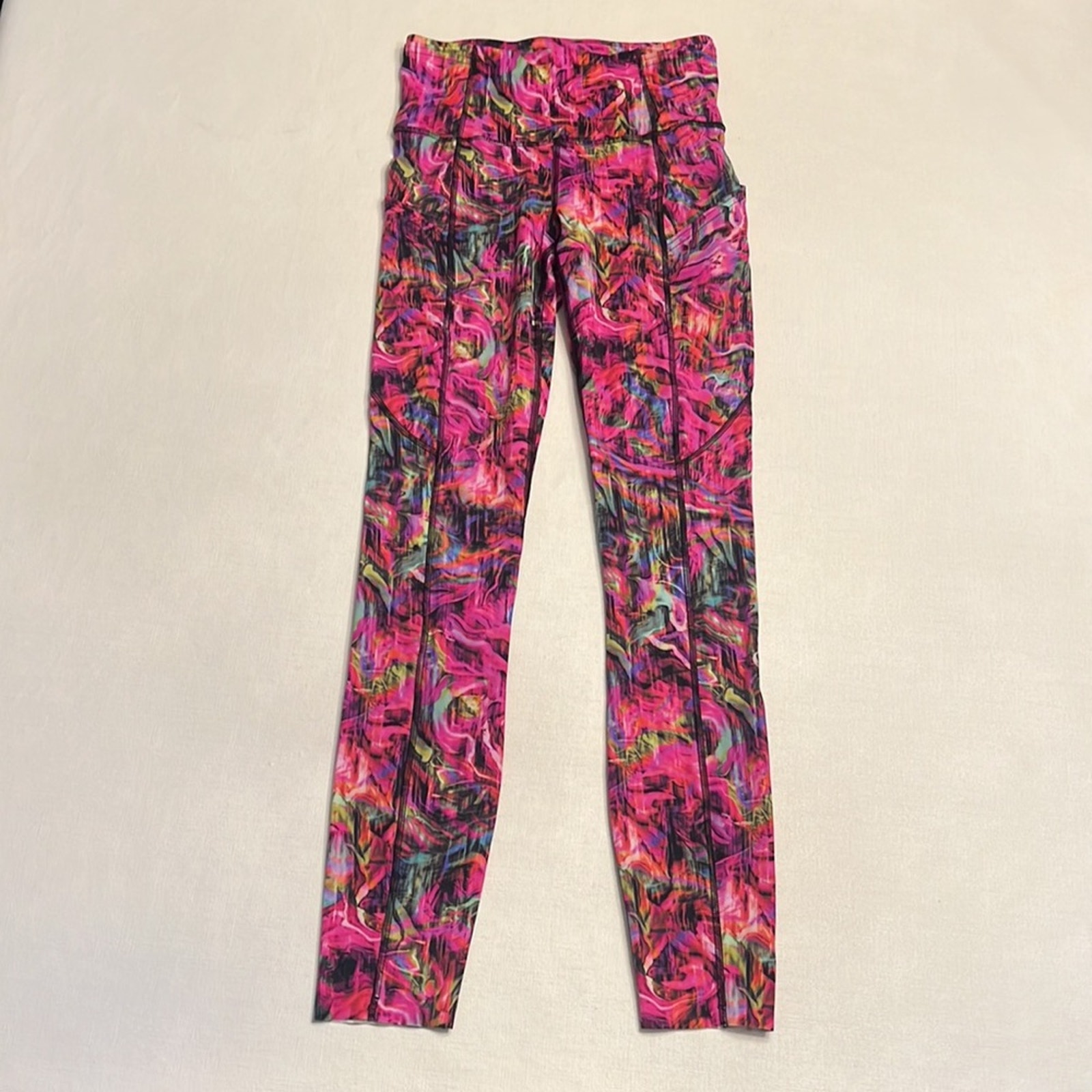 Lululemon Fast and Free High-Rise Tight 25 *Nulux Hyper Flow Pink Multi