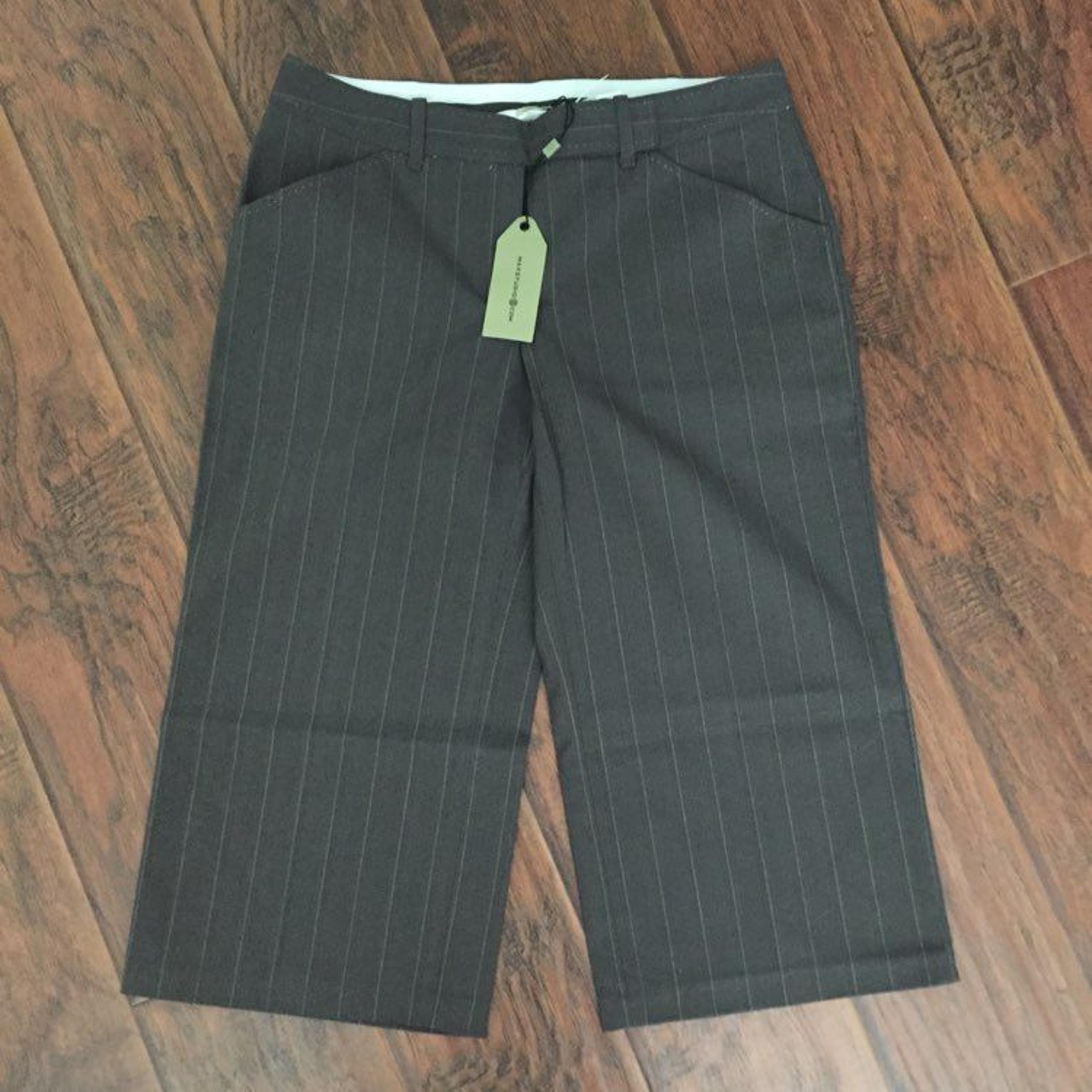 NEW Max Studio Cropped Women's Pants