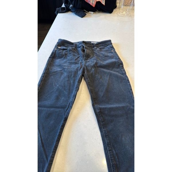 Ag Mari women’s high rise slim straight blue cords size 27, great style comfort
