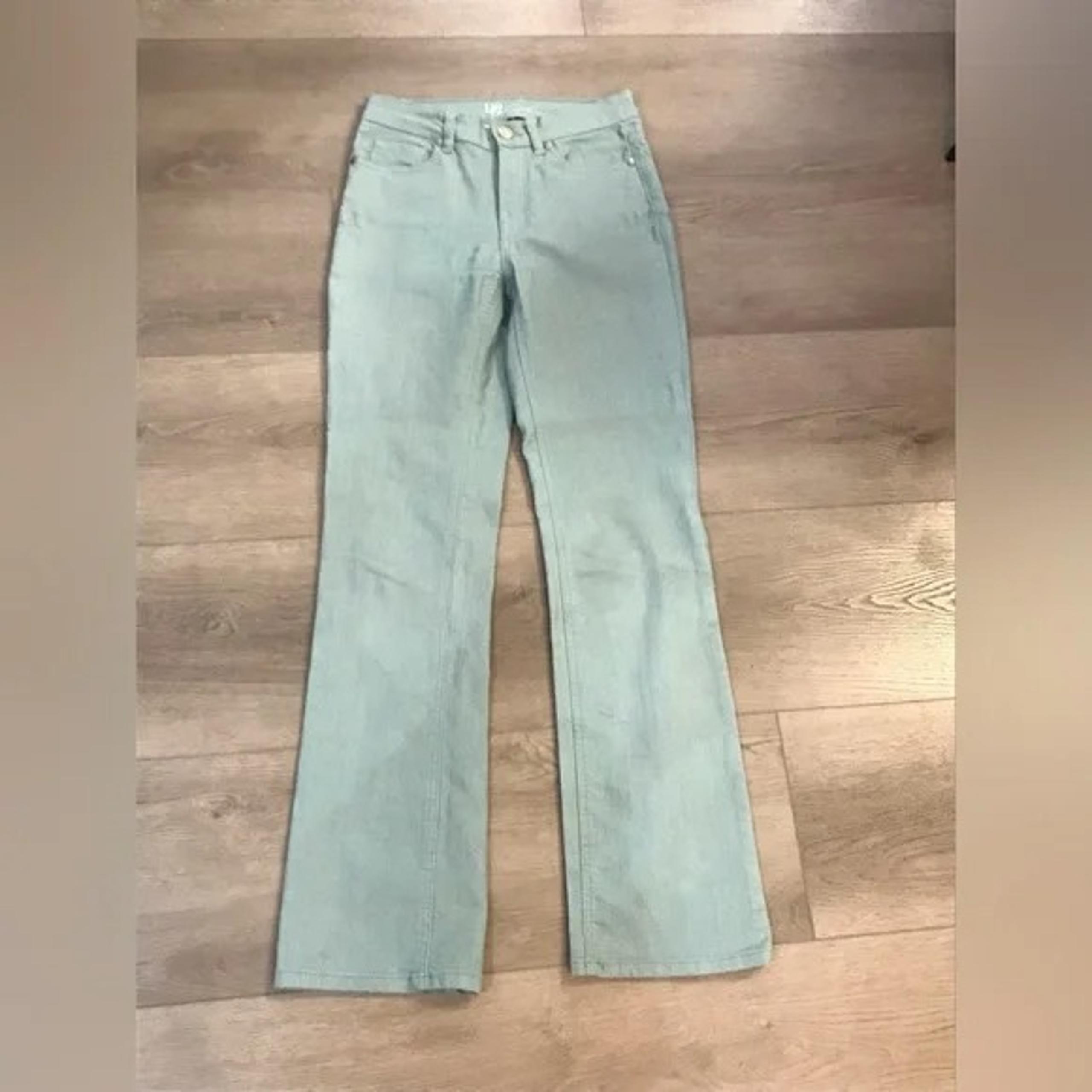 DG2 by Diane Gilman Women’s Jeans - Stretch Fabric - Size 2