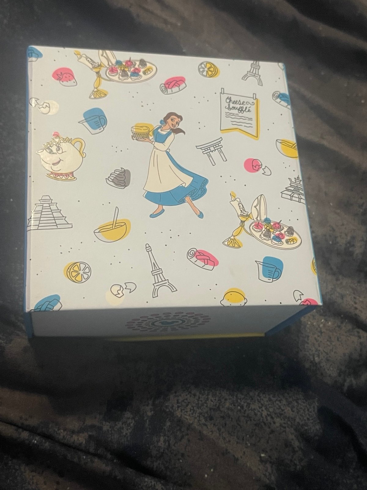Disney Dooney & Bourke MagicBand 2 Beauty and The Beast Food and Wine 2021