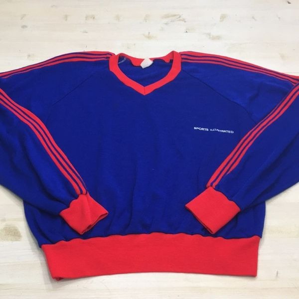 Vintage Sports Illustrated logo sweater