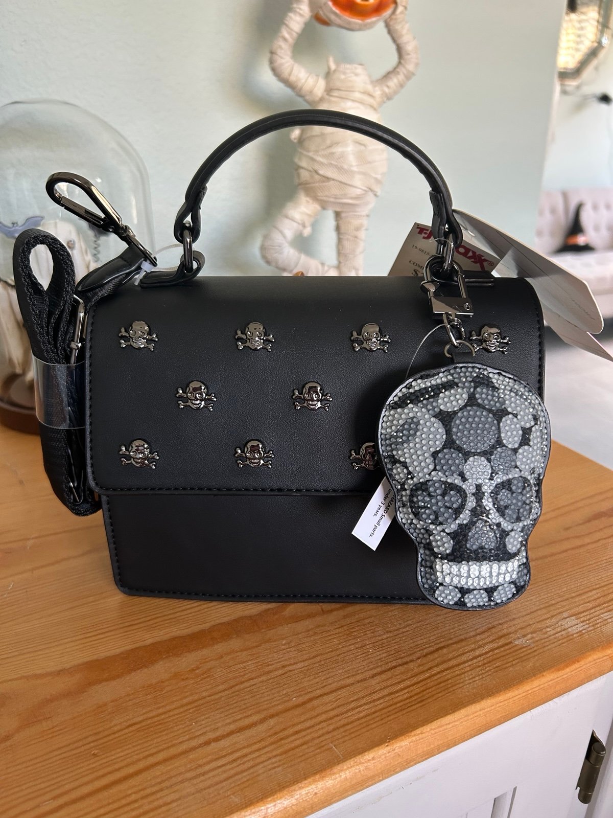Betsey Johnson Black Crossbody/Shoulder skull purse
