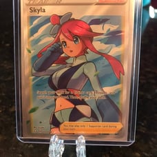 skyla full art trainer