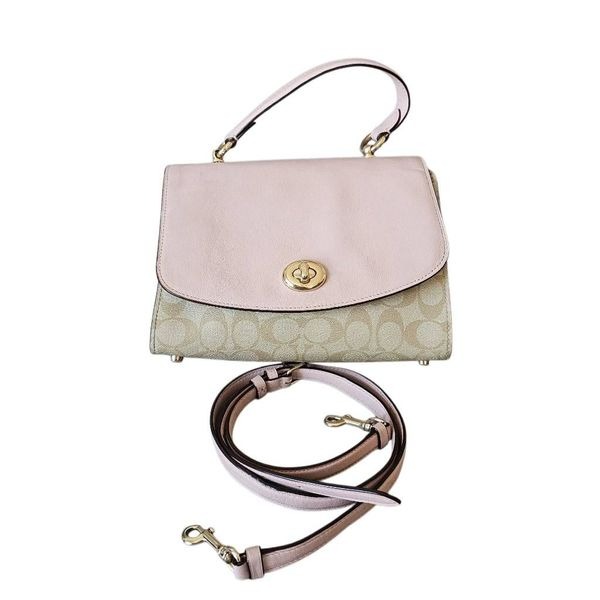 Coach Tilly Stachel signature pink crossbody hand bag