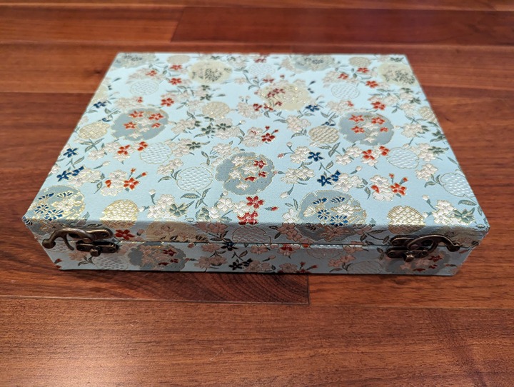 Chinese SHU (SiChuan) Embroidery Scarf 100% Silk