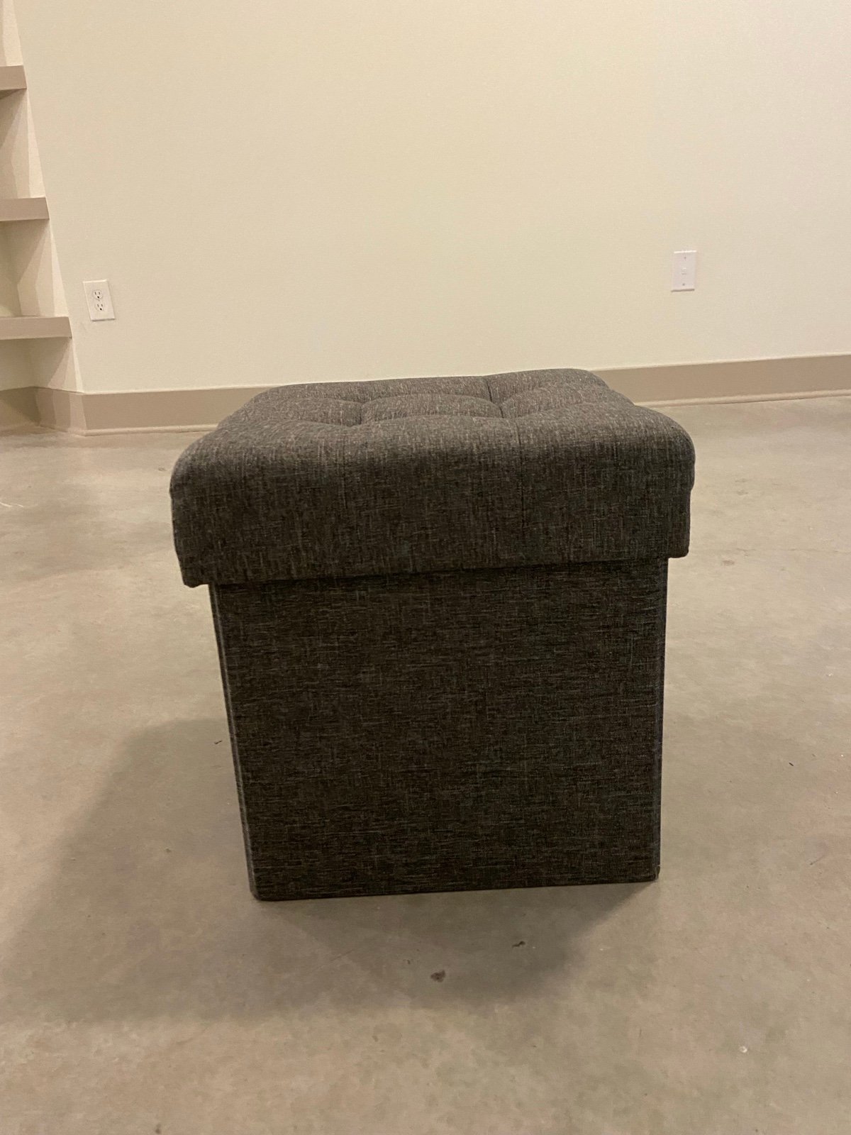 Collapsible Storage Ottoman