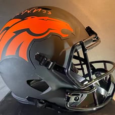 Javonte Williams Signed Broncos Full-Size Eclipse Alternate Speed Helmet Beckett