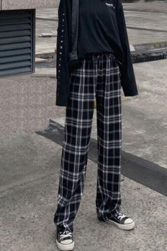 Ladies Black Plaid Pants 32