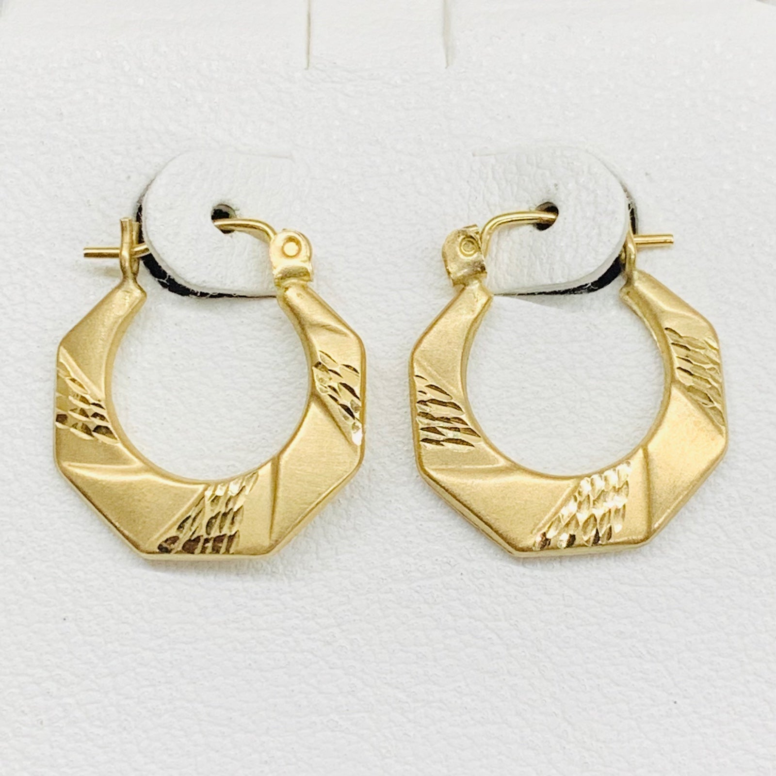 14k Yellow Gold Round Octagon Diamond Cut Textured Hoop Earrings 1.4g 17.5mm