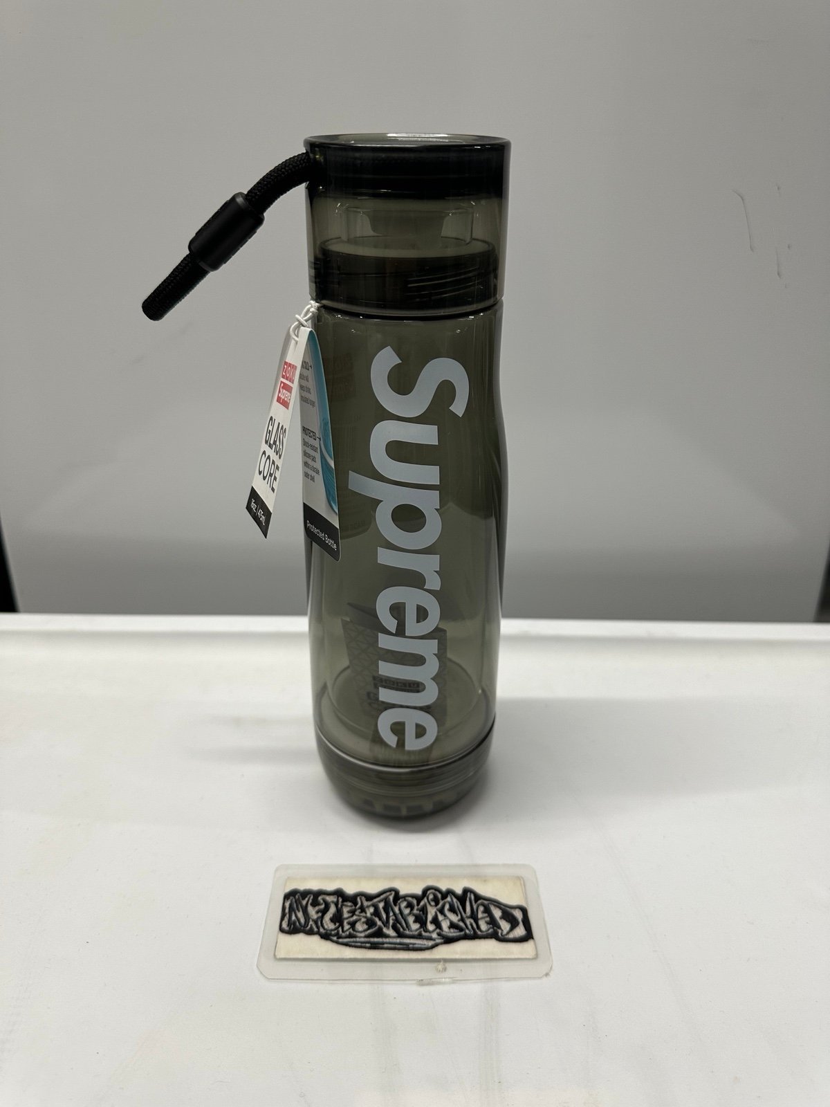 Supreme Zoku Glass Core 16 oz. Bottle (SS21) - $48