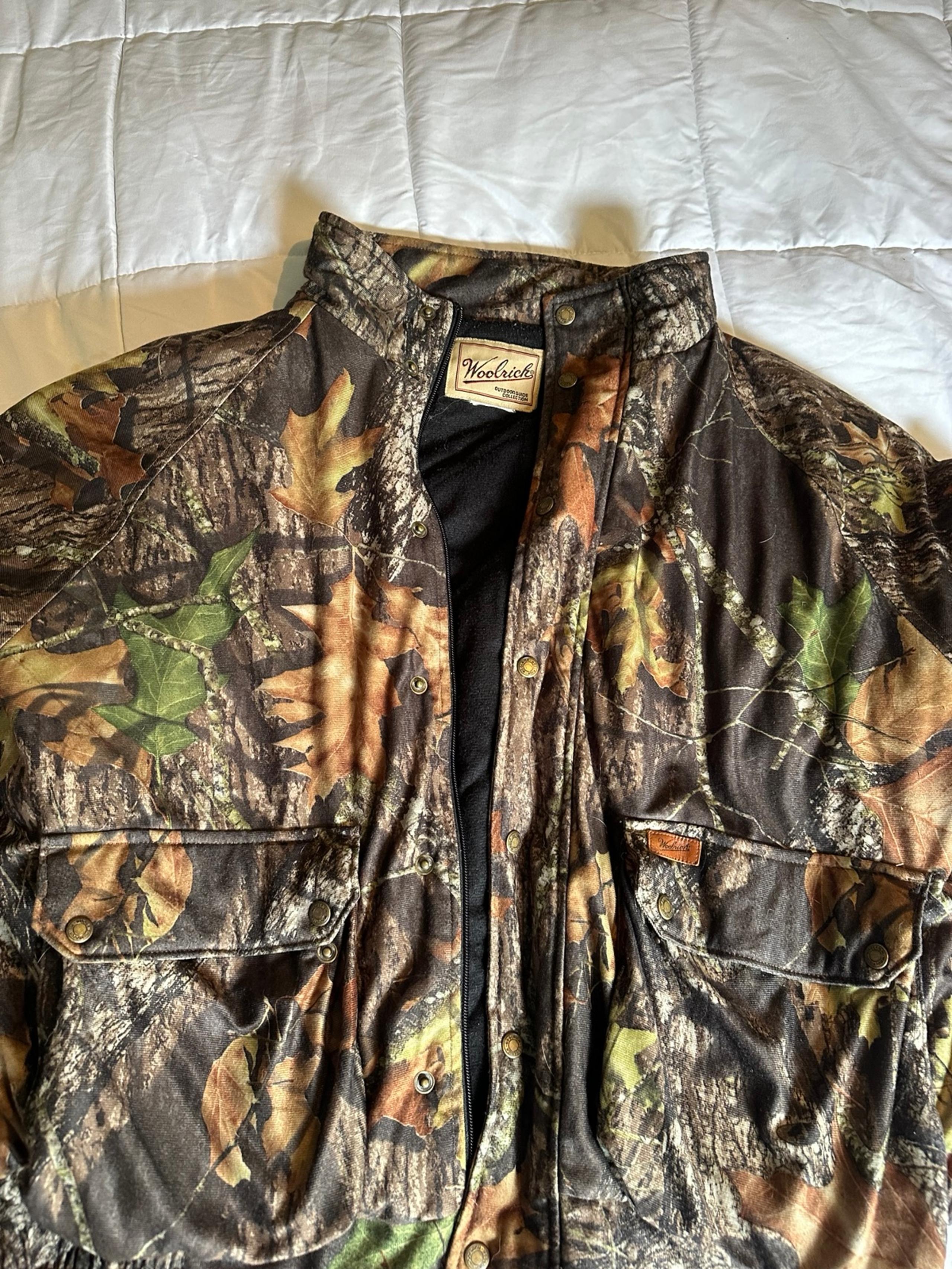 Woolrich Men’s Large Insulated Camo Hunting Bomber Jacket Coat