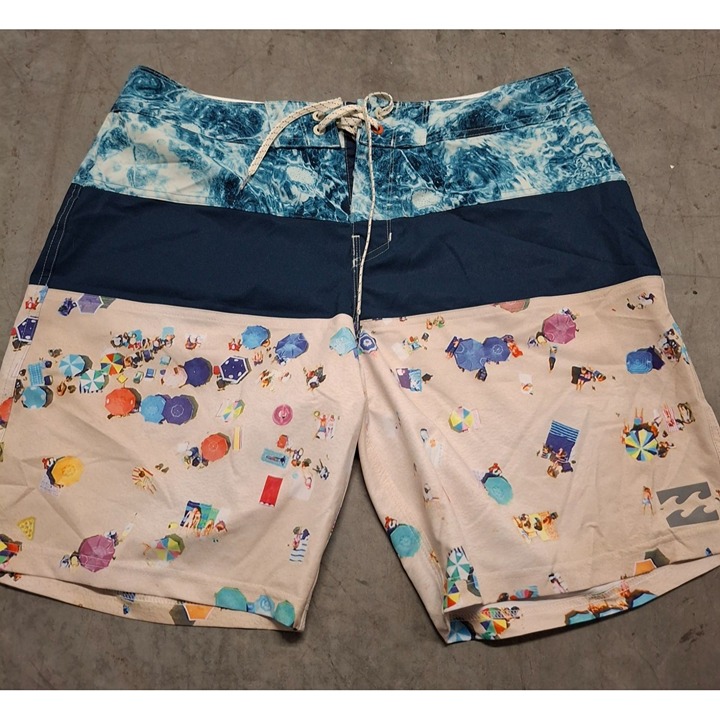Billabong Mens Platinum X Beach Scene Boardshorts 34