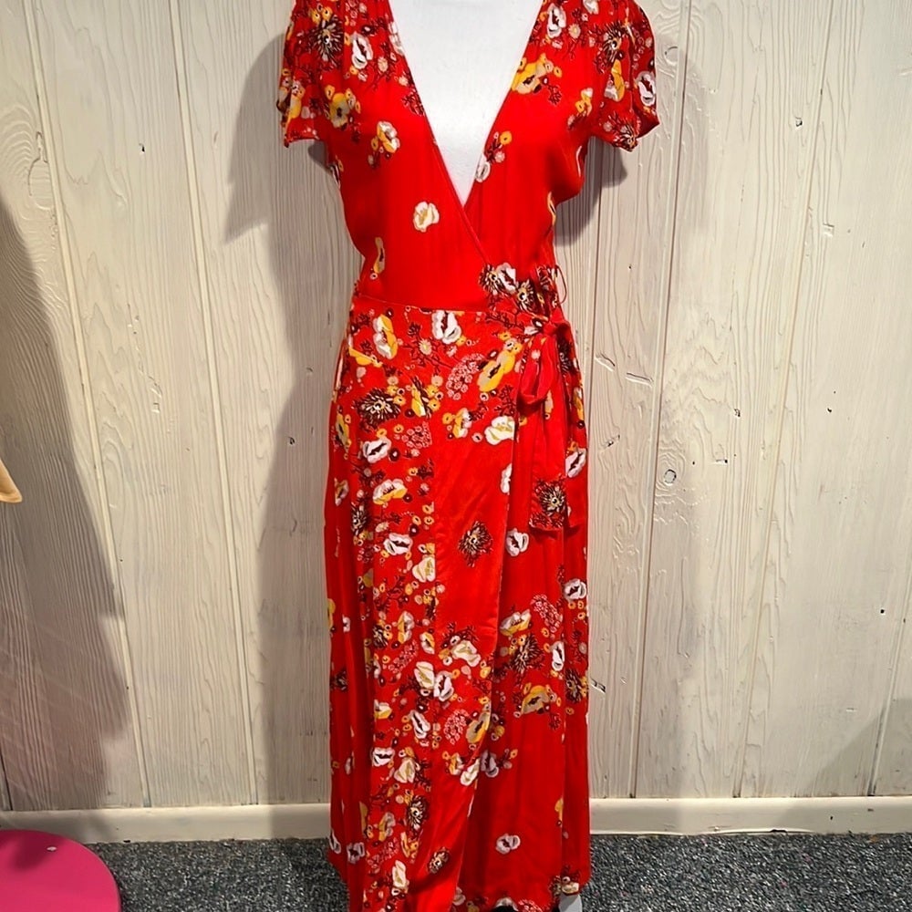 FREE PEOPLE Jess Wrap Dress Red Floral Maxi Dress Size Small