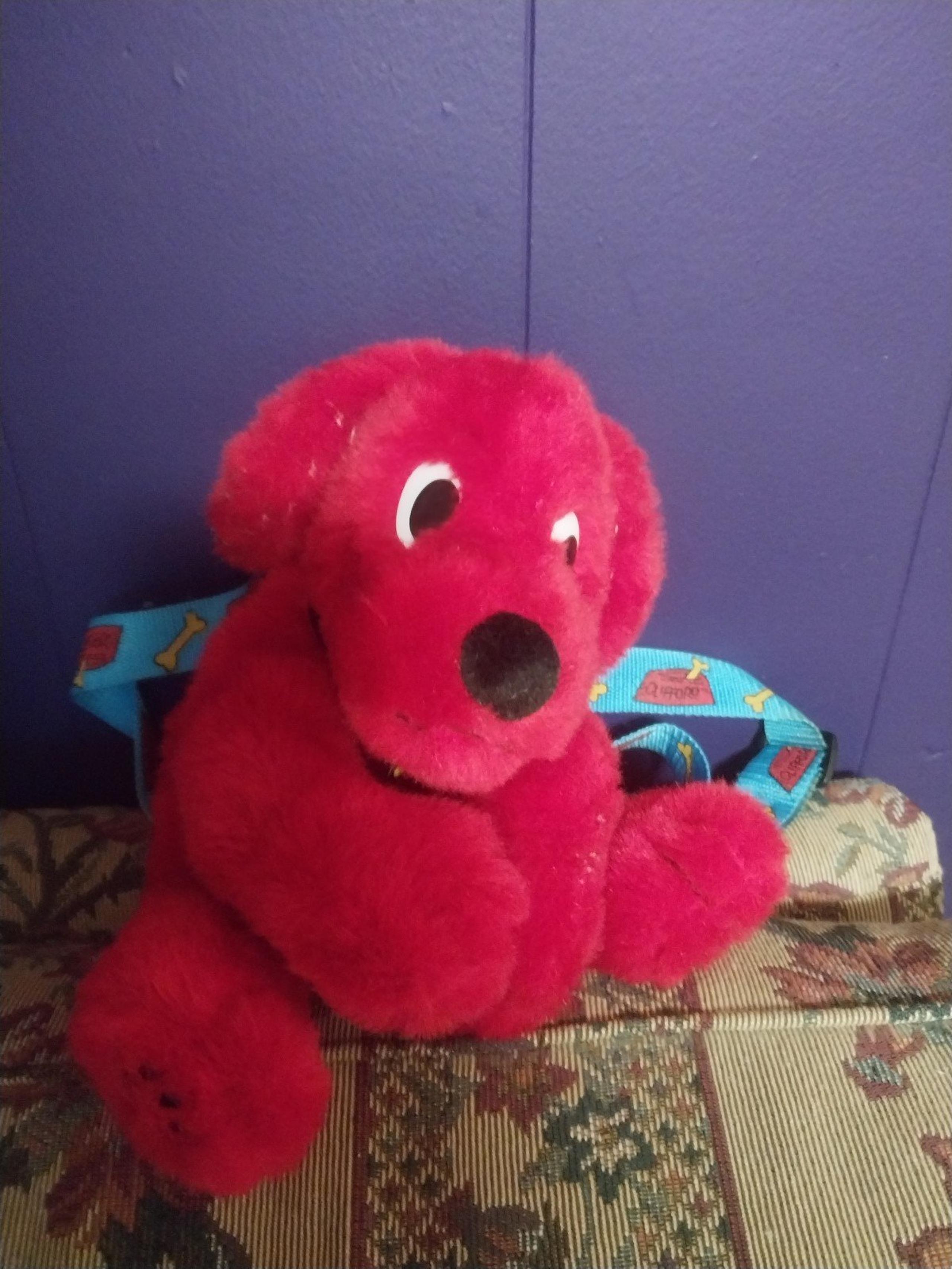Clifford the big red dog backpack