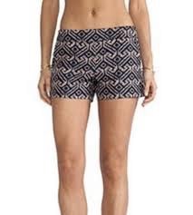 TRINA TURK NWOT! Corbin Mid-Rise Multi-Jacquard Trouser Shorts Size 6