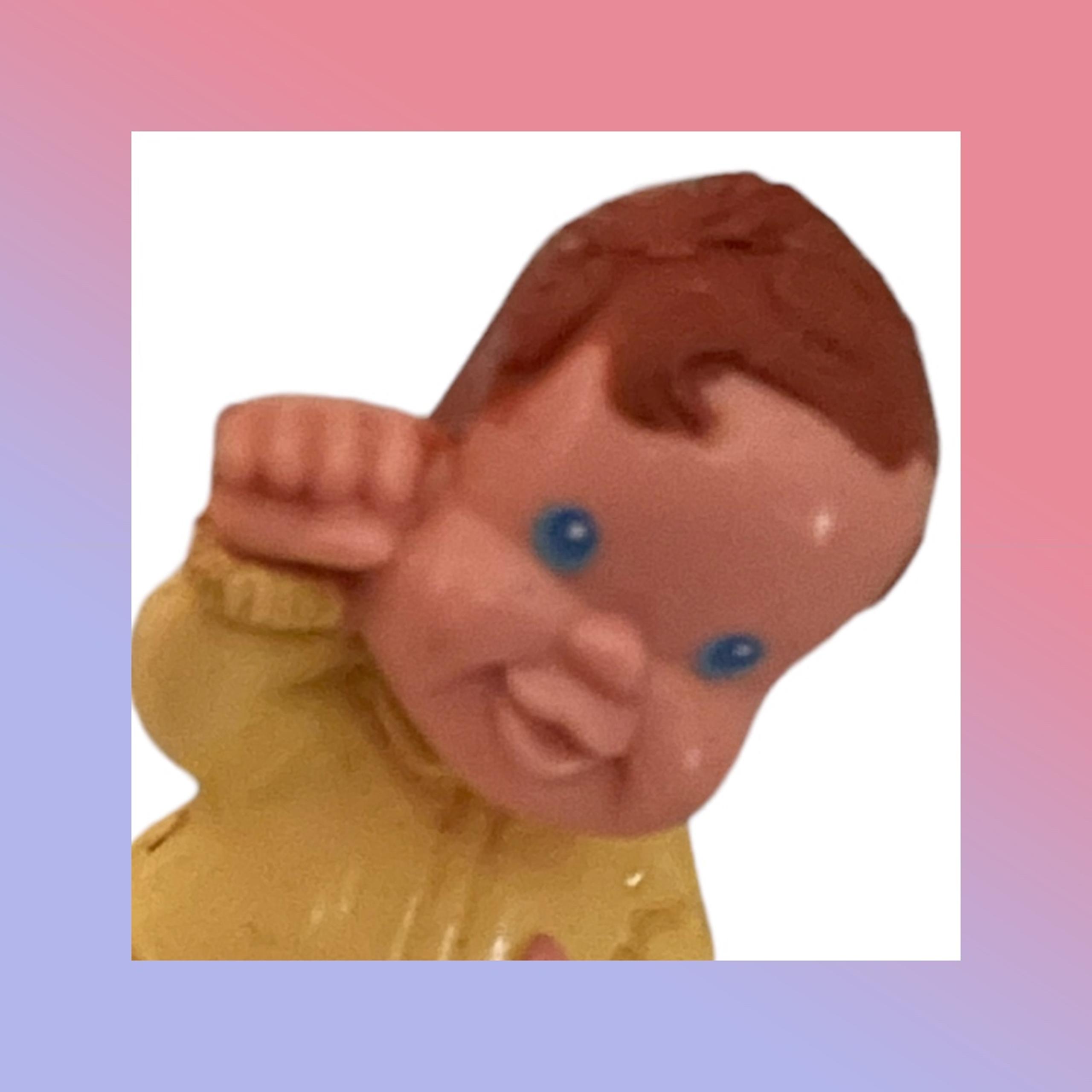 Vtg Fisher Price Loving Family Dream Dollhouse Baby Boy Yellow PJs Brown Hair