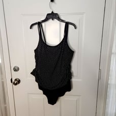 MiracleSuit Black and White Polka Dot Swim Suit Size 20W