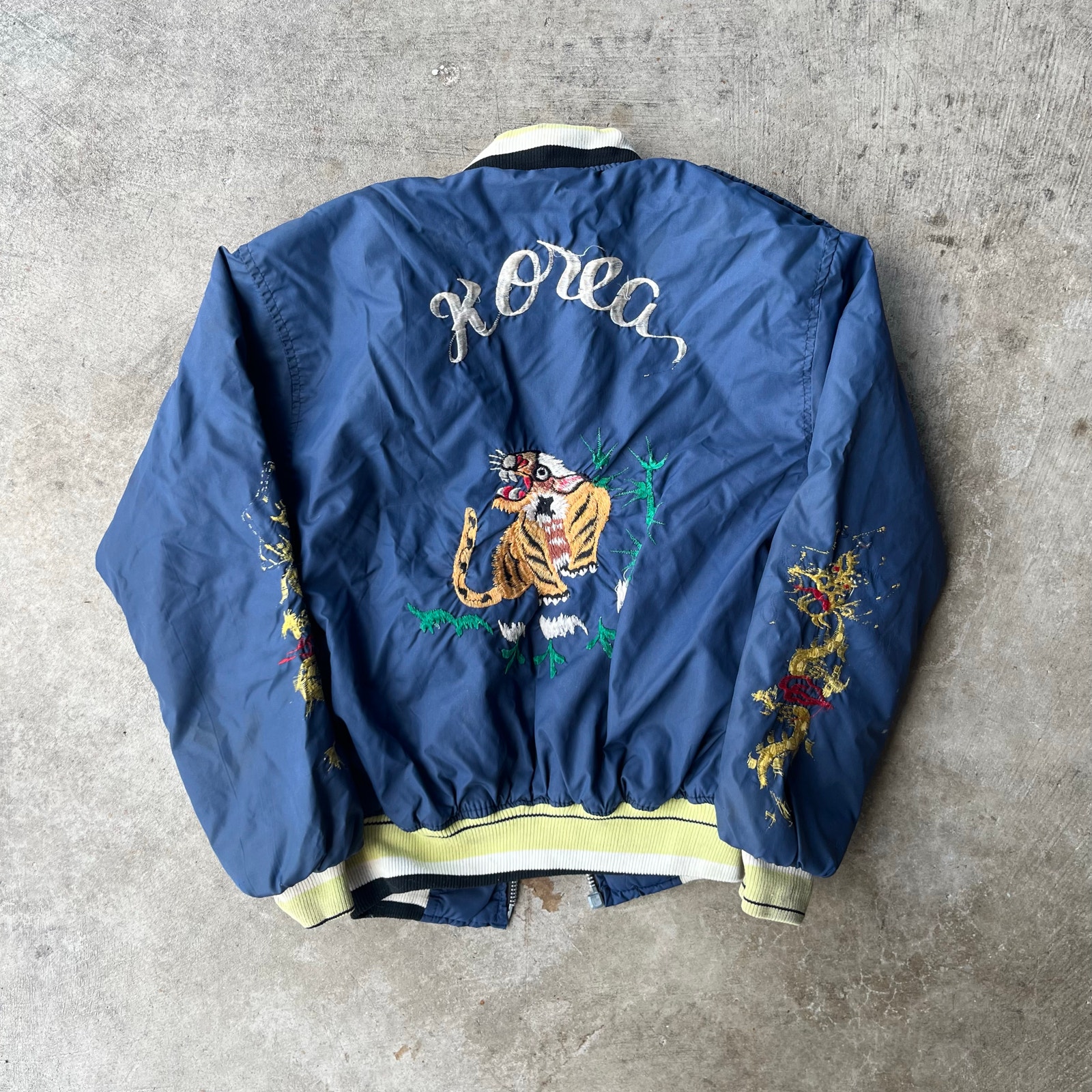 VINTAGE JAPAN SOUVENIR JACKET SATIN KIDS SMALL SUKAJAN
