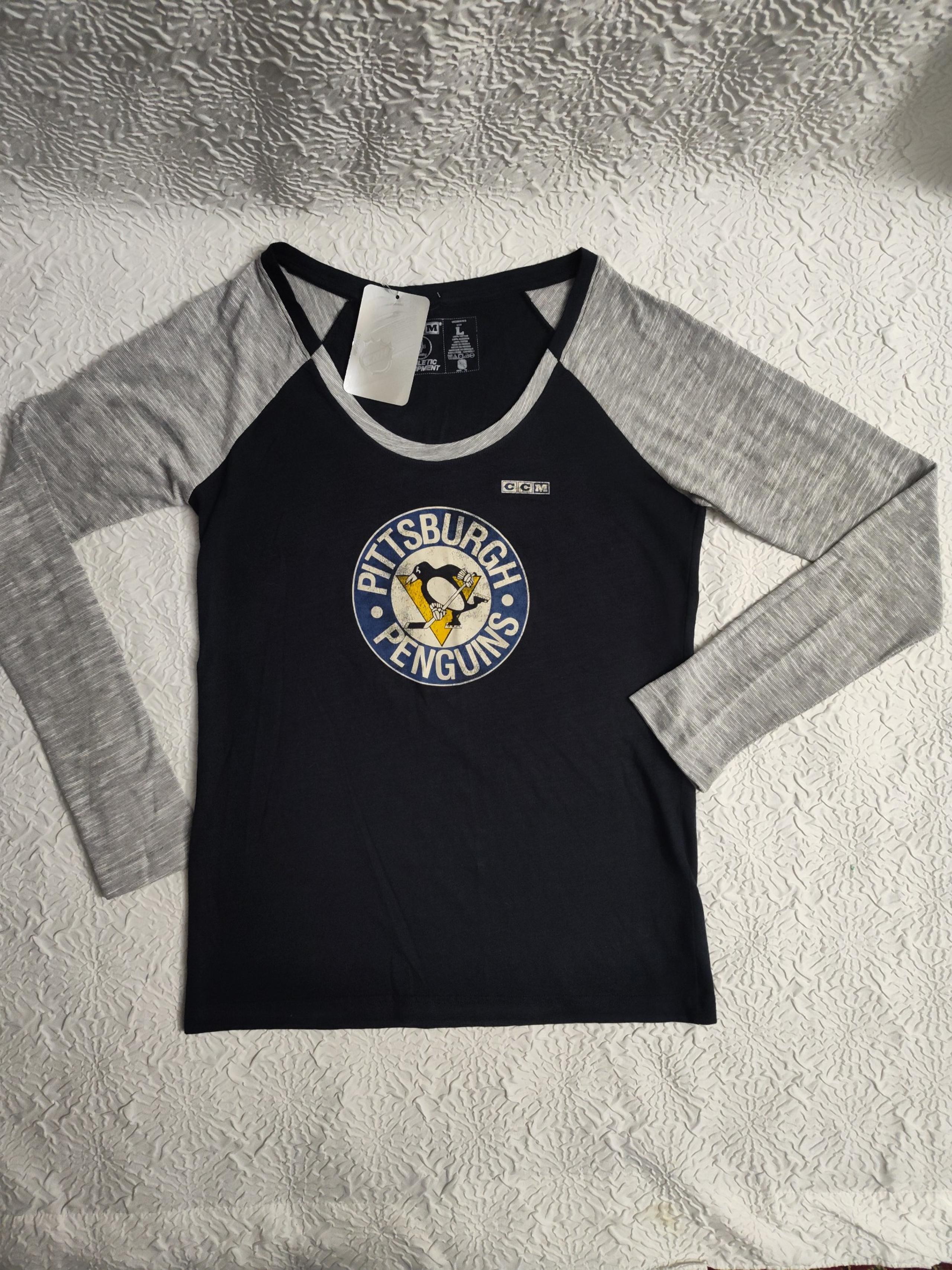 NWT Pittsburgh Penguins NHL Shirt Women's Large