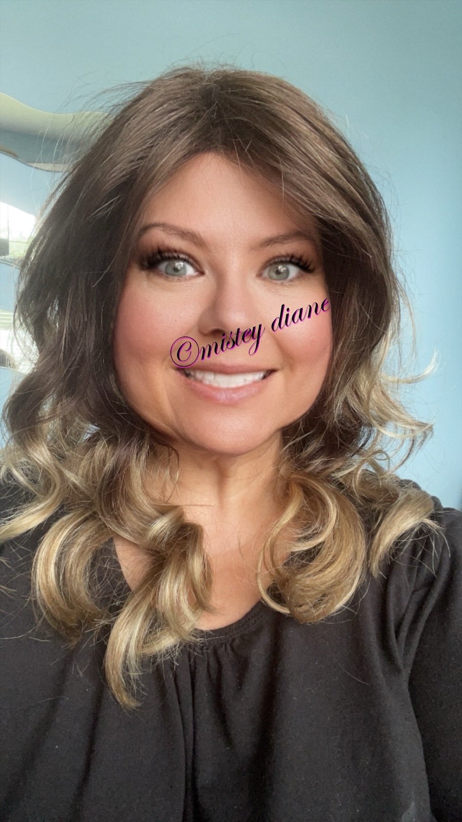 BNWT ESTETICA REEVES WIG IN ICED MOCHA 155 retails for 236