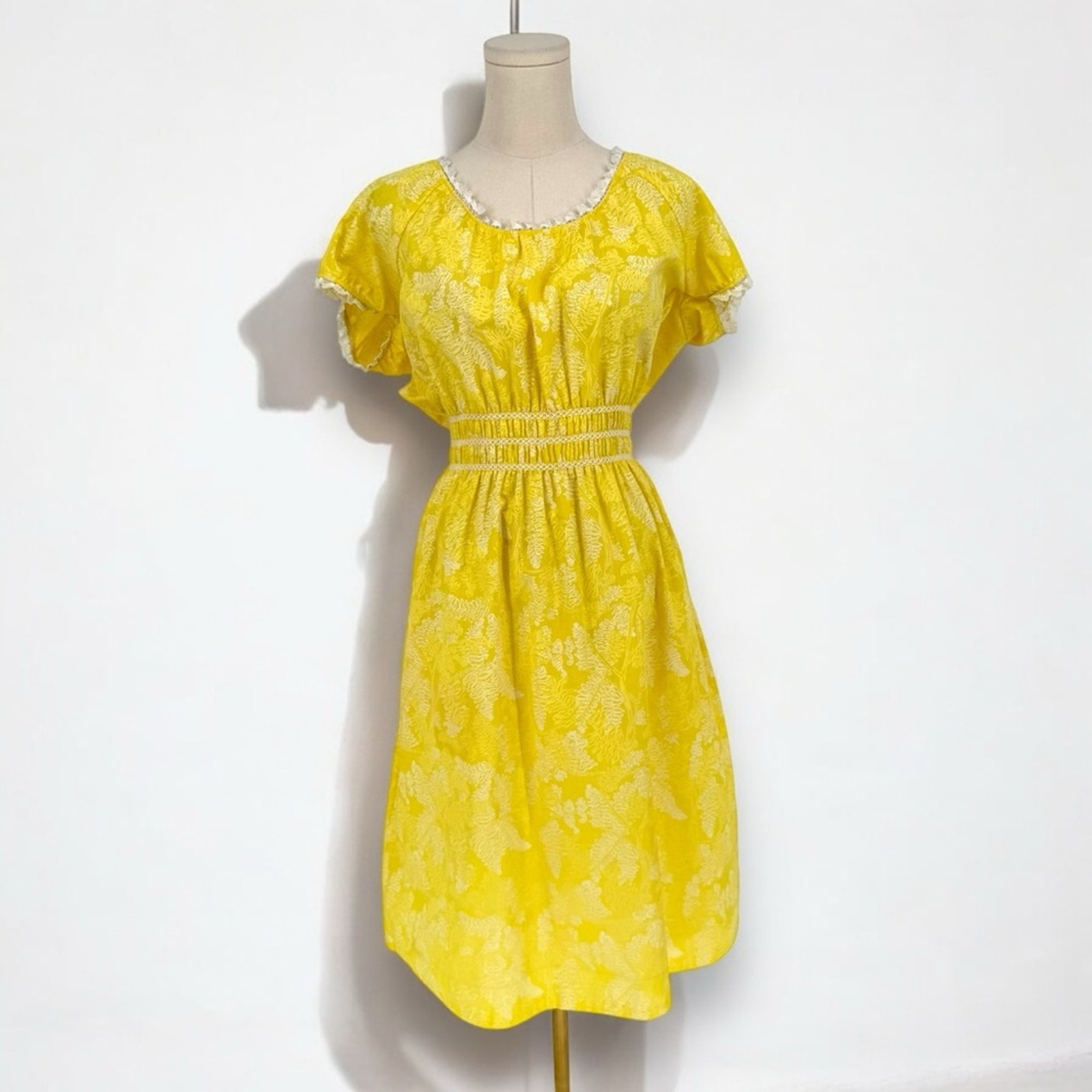 1970s Rare Vintage Lilly Pulitzer Liza Pastel Yellow Floral Print Midi Dress