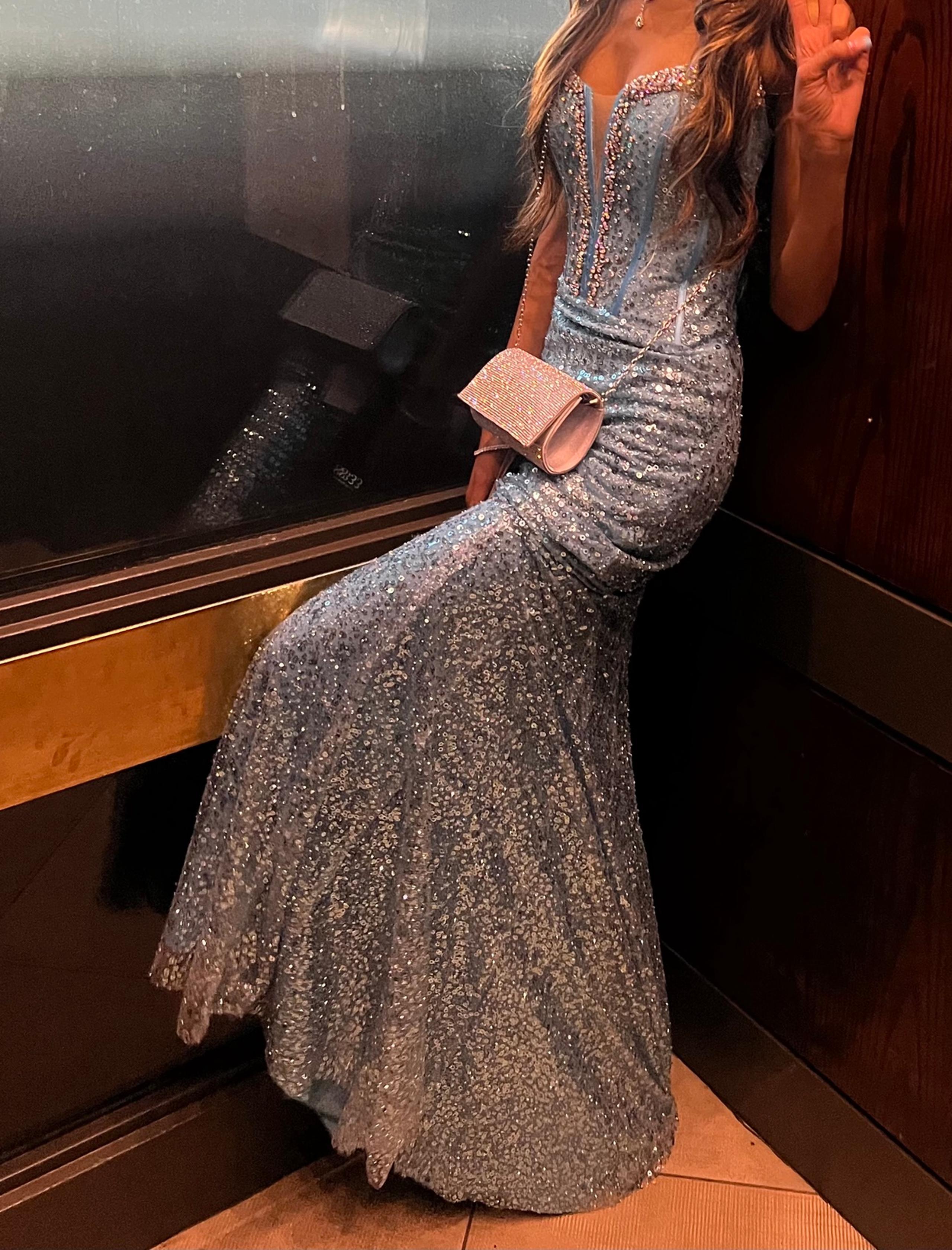 Prom dress