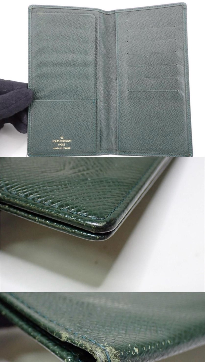 Louis Vuitton Green Taiga Long Wallet