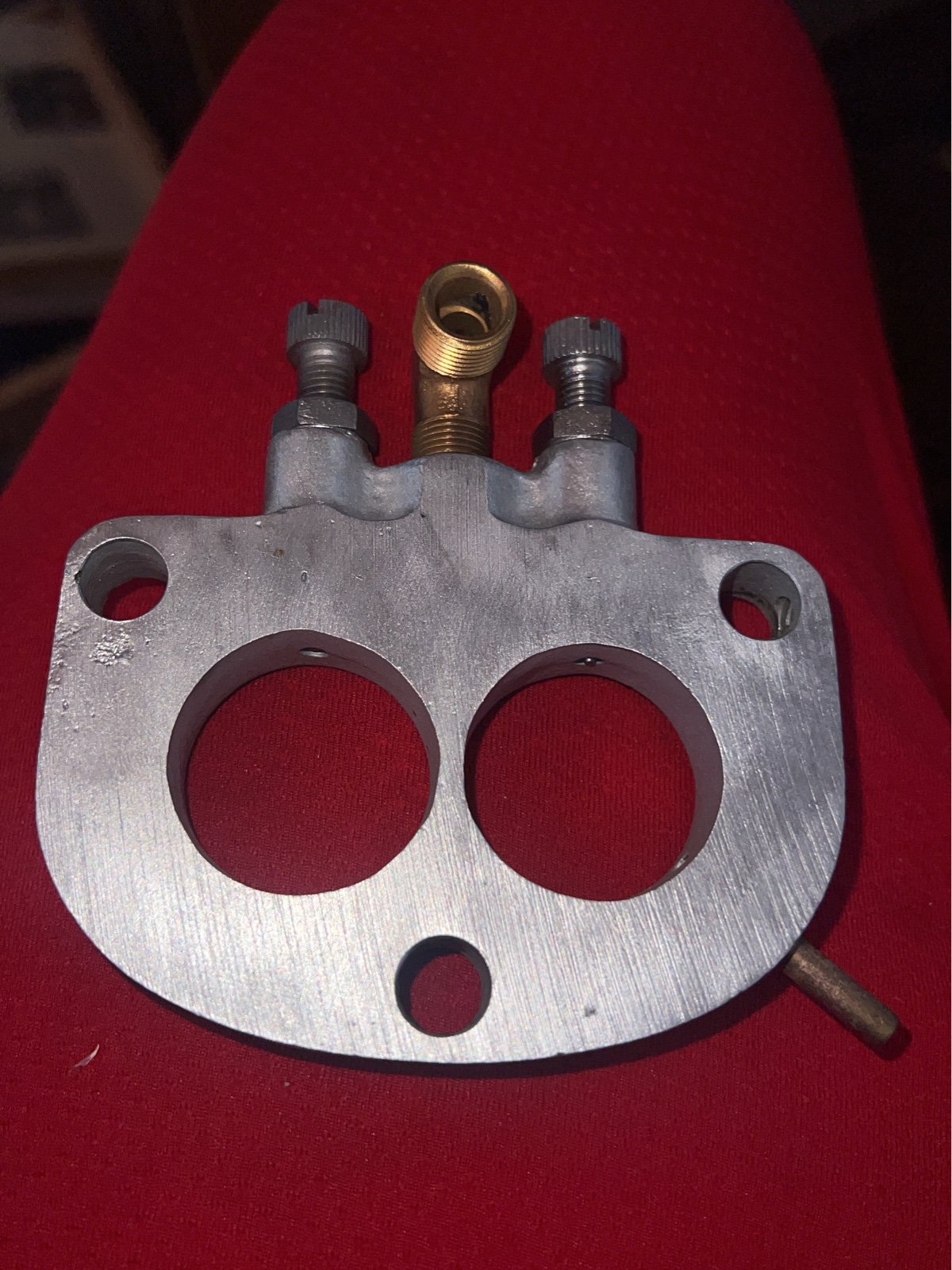 VINTAGE STROMBERG CARBURETOR SPACE W/ VACUUM