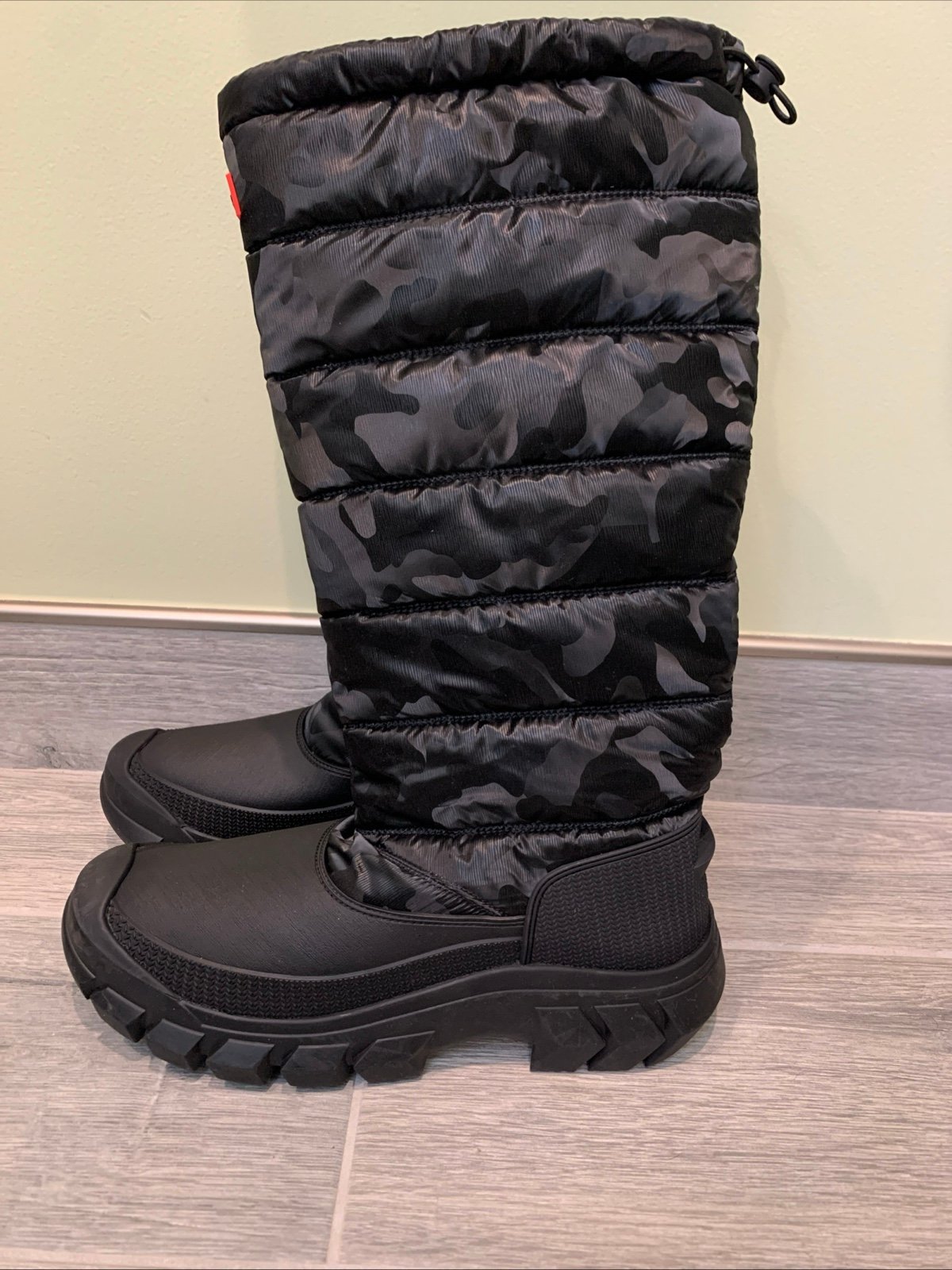 ブーツその他 HUNTER WOMEN Intrepid Reflective Camo Short Snow Boots Patte Women's Hunter Intrepid Tall Reflective Camo Snow Boot Sz 10
