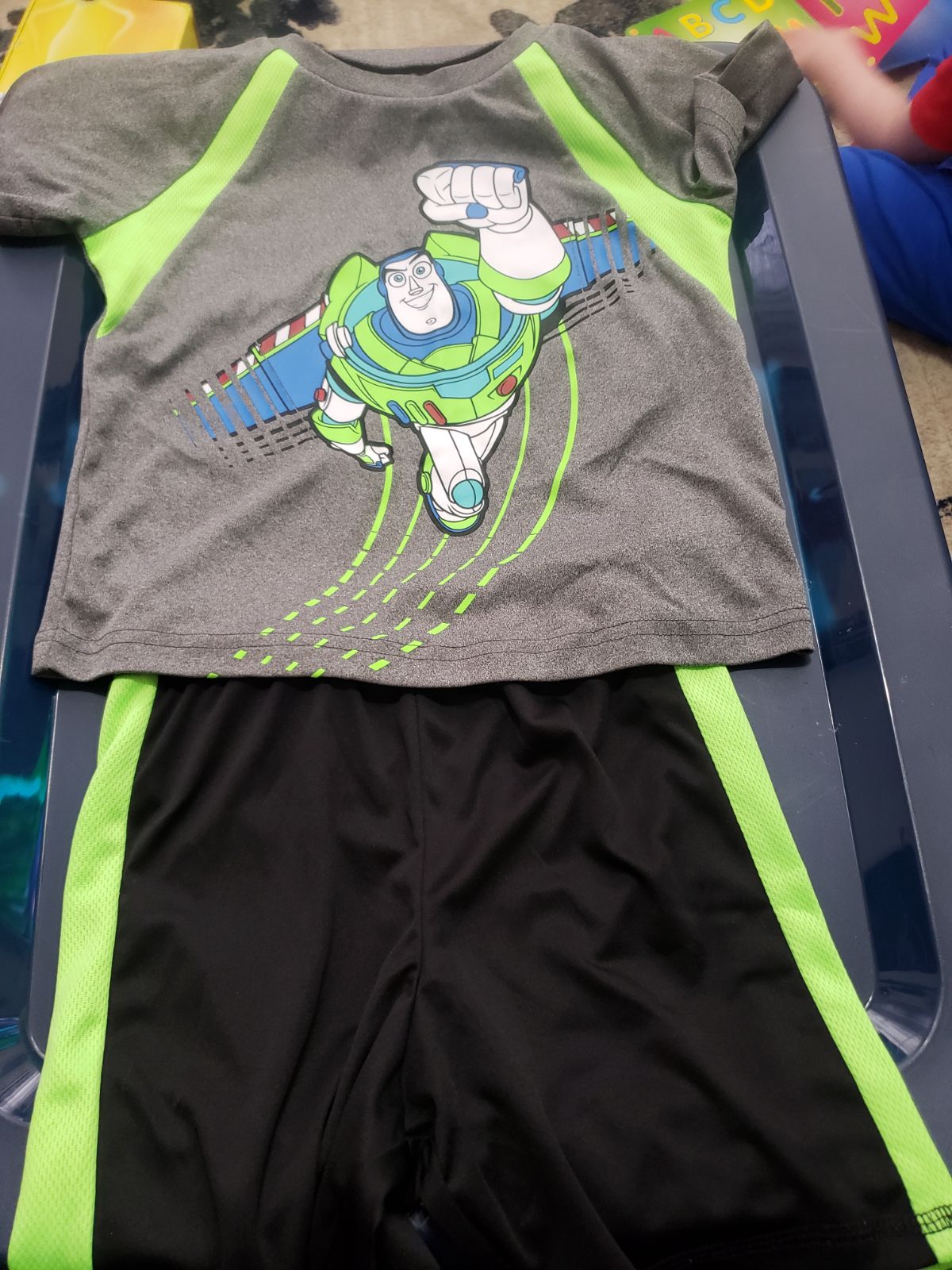 Boys size 4T summer outfit lot