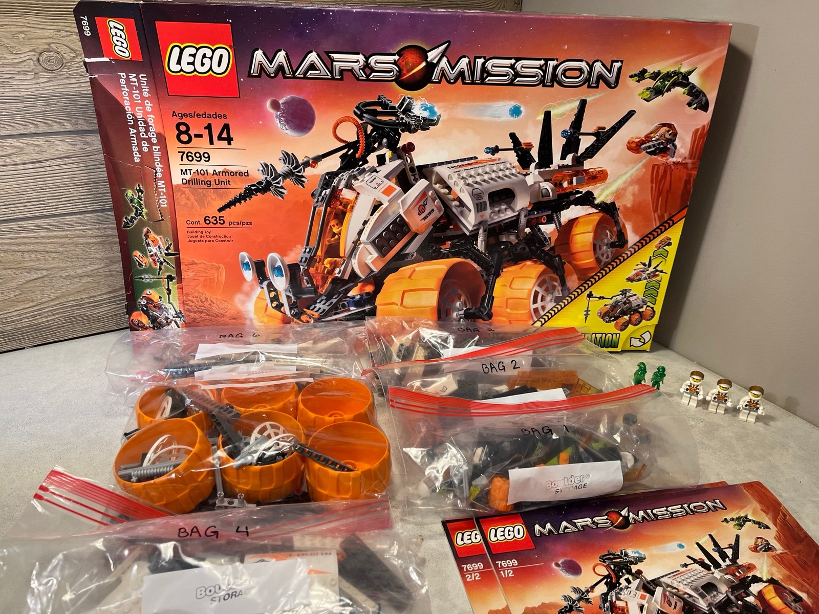 Lego Space: Mt-101 Armoured Drilling Unit (7699), Complete with Box