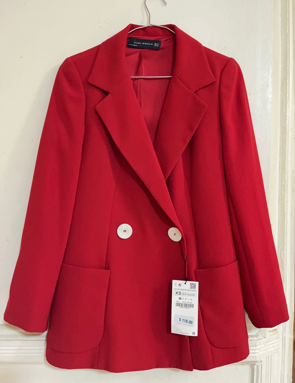 Zara- Brazer suit, Size:XS, Color: Red, Condition:New
