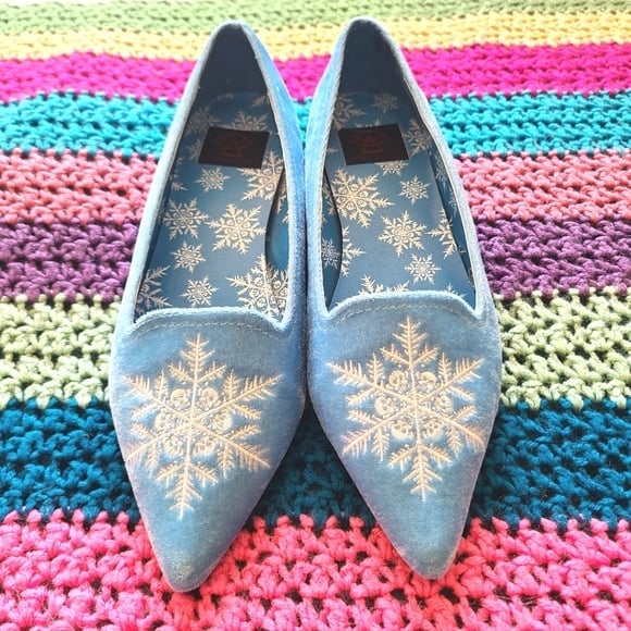 Stylish Blue Snowflake skull Flats - Strange Cvlt