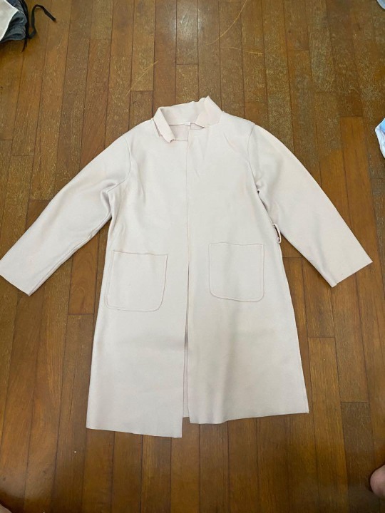 Light oversize coat