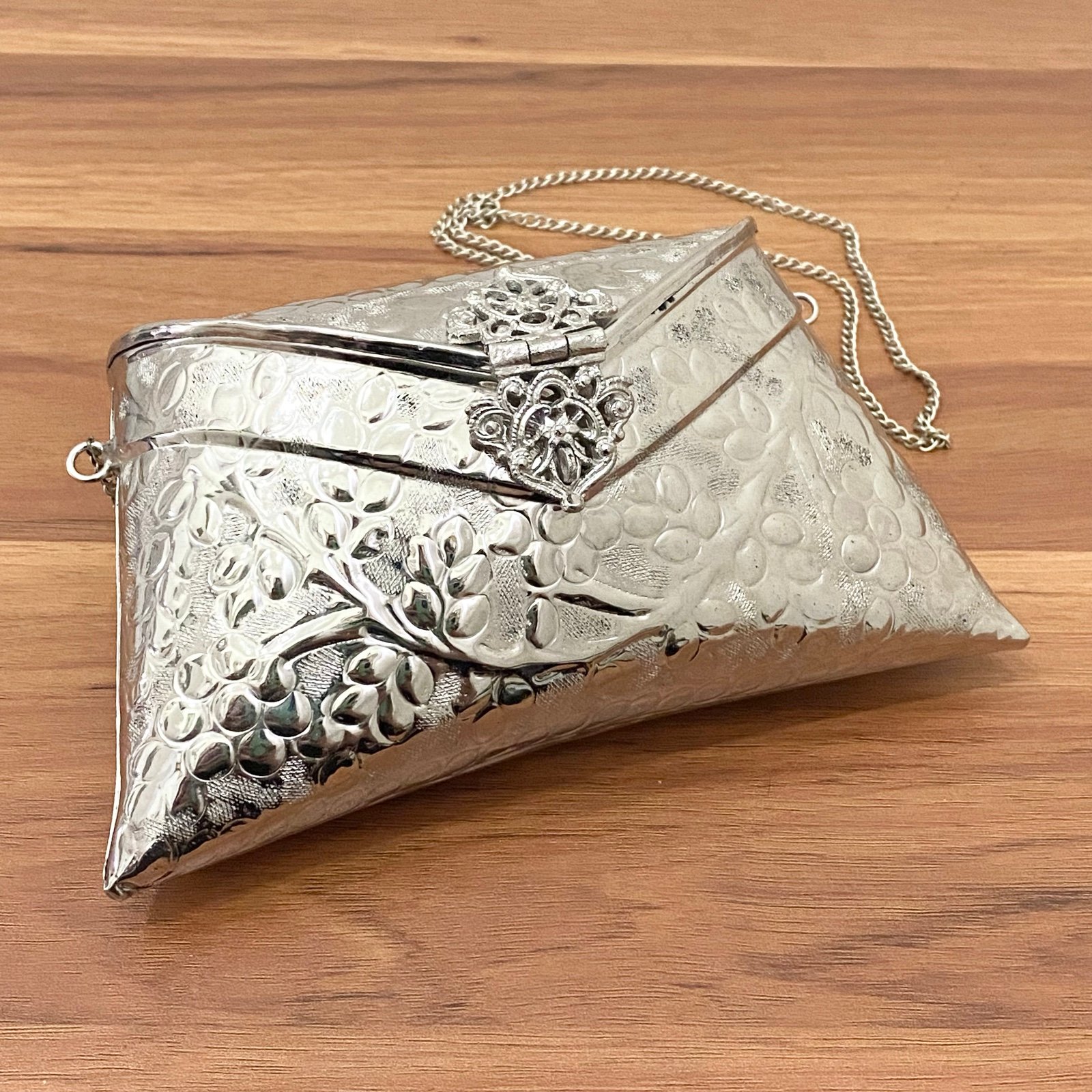 Vintage Silver-tone Metal Clutch Tibetan/ Indian Shoulder Bag
