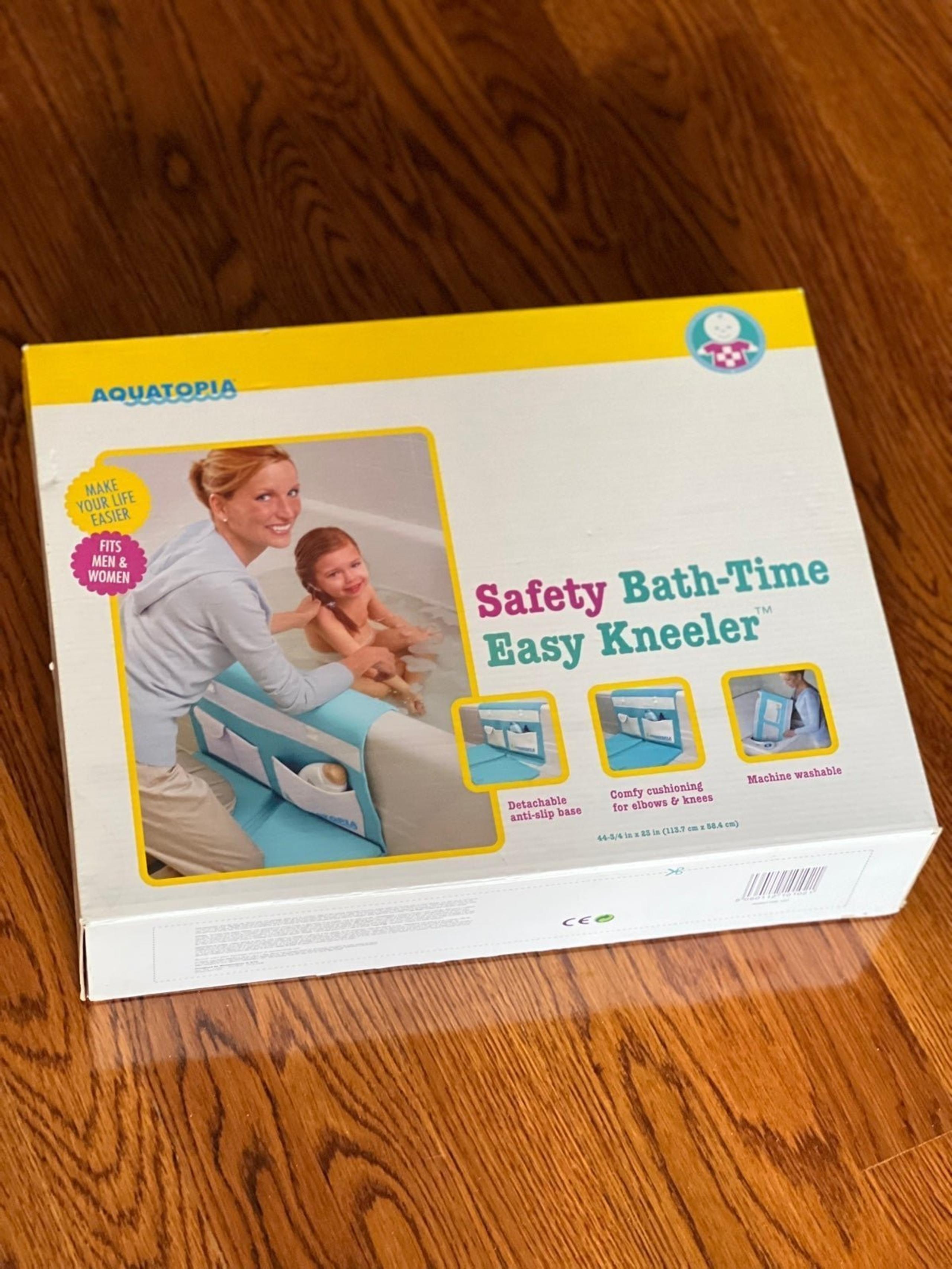 NWT Aquatopia  Bath Time Easy Kneeler