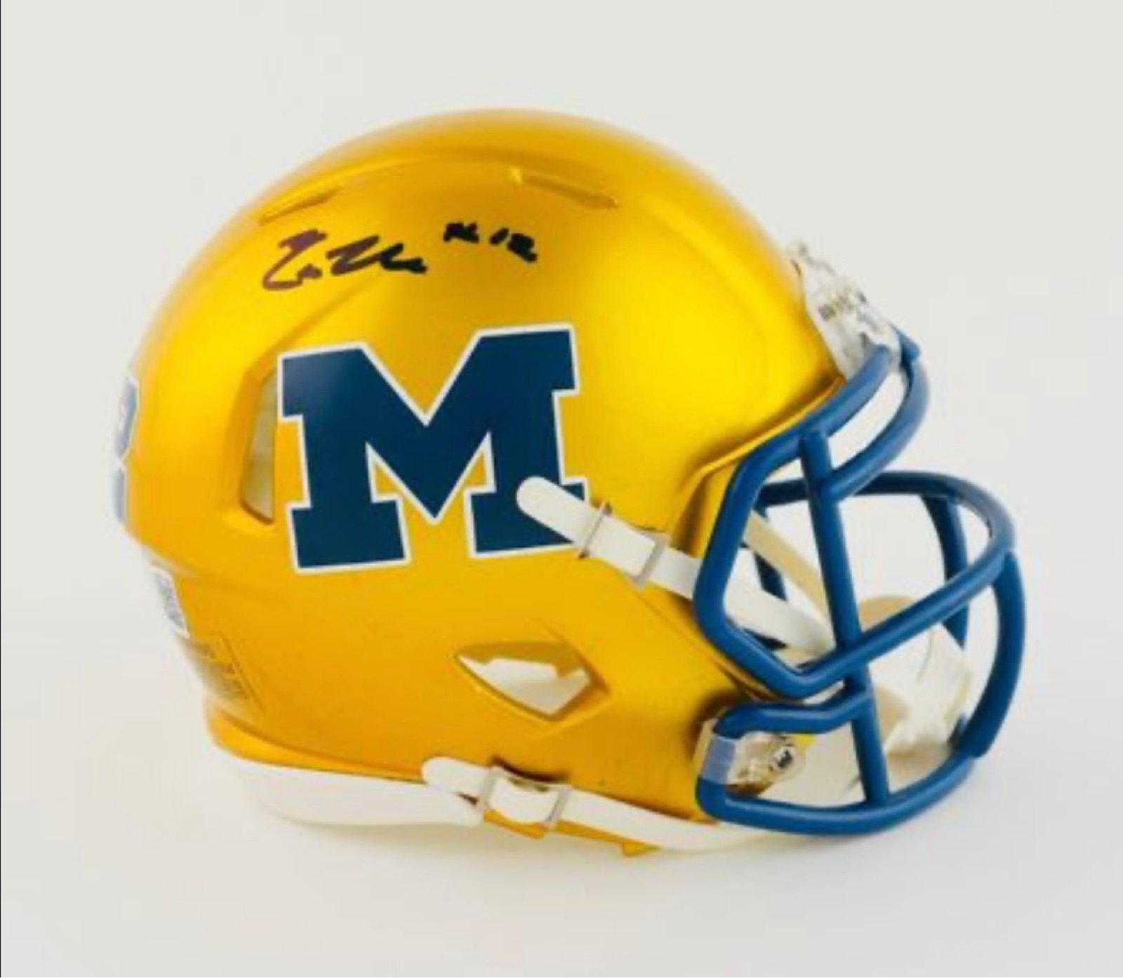 Cade McNamara - Michigan Signed Mini Helmet (Beckett Hologram)