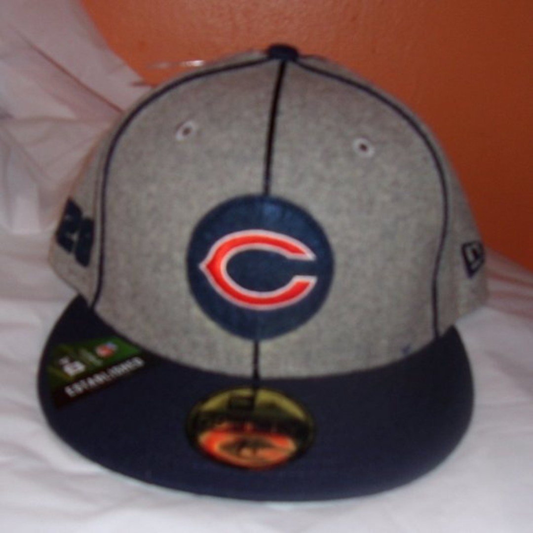New Era Chicago Bears Fitted Hat Size 7 and 1/8