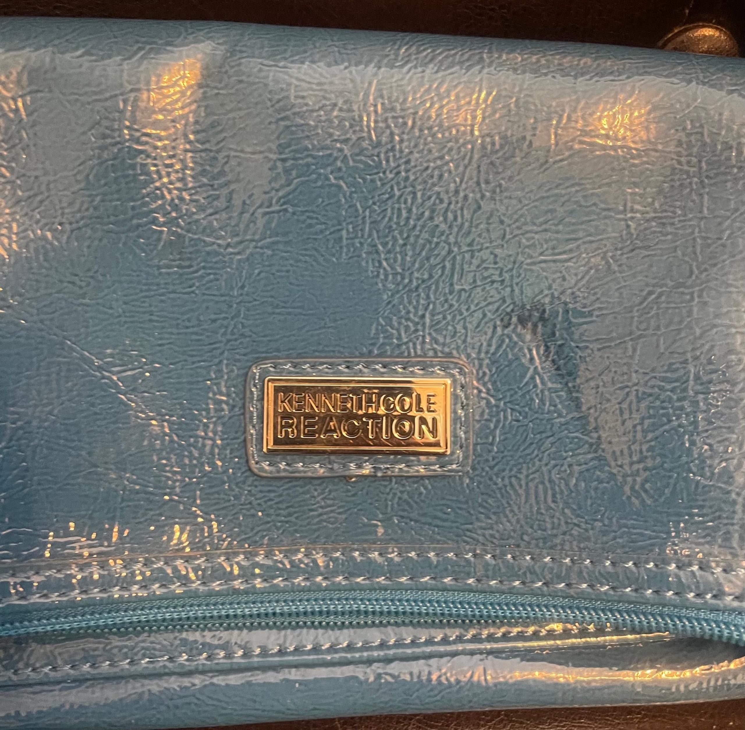 Kenneth Cole Reaction wristlet/shoulder bag
