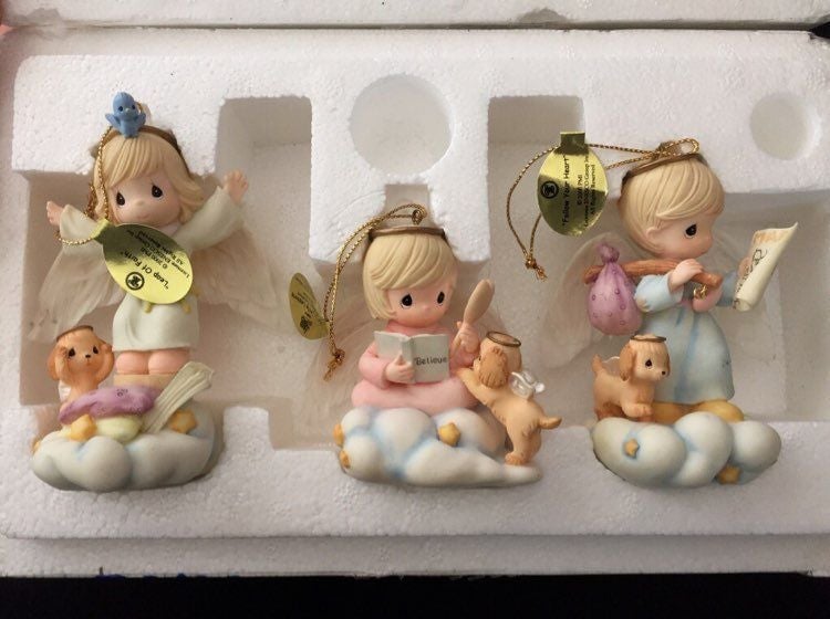 Precious Moments Ornament Collection
