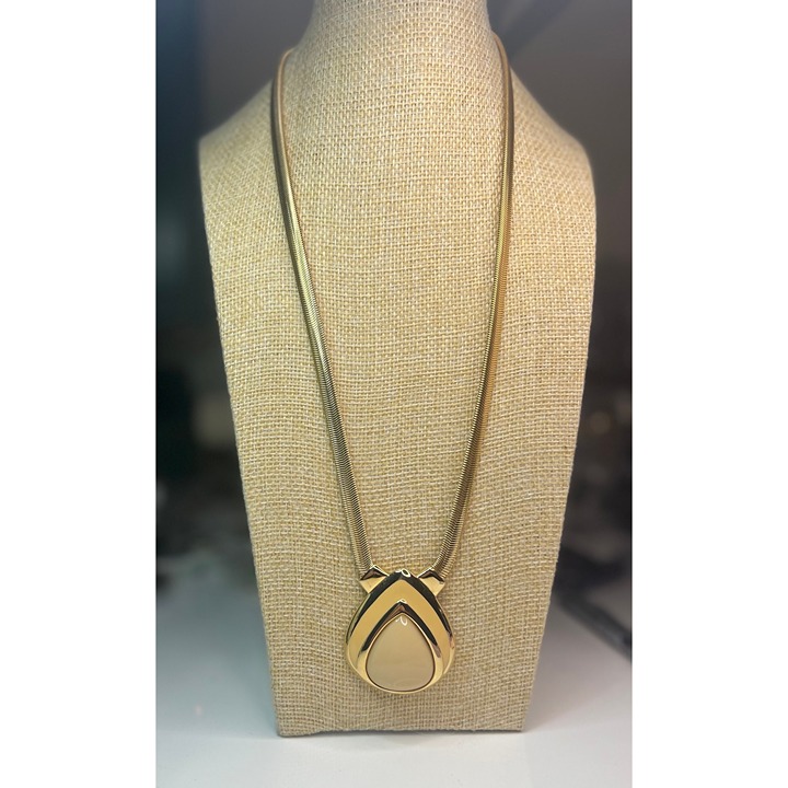 Stunning Vintage Napier Herringbone Gold Toned With GORGEOUS Cream Enamel Pendan