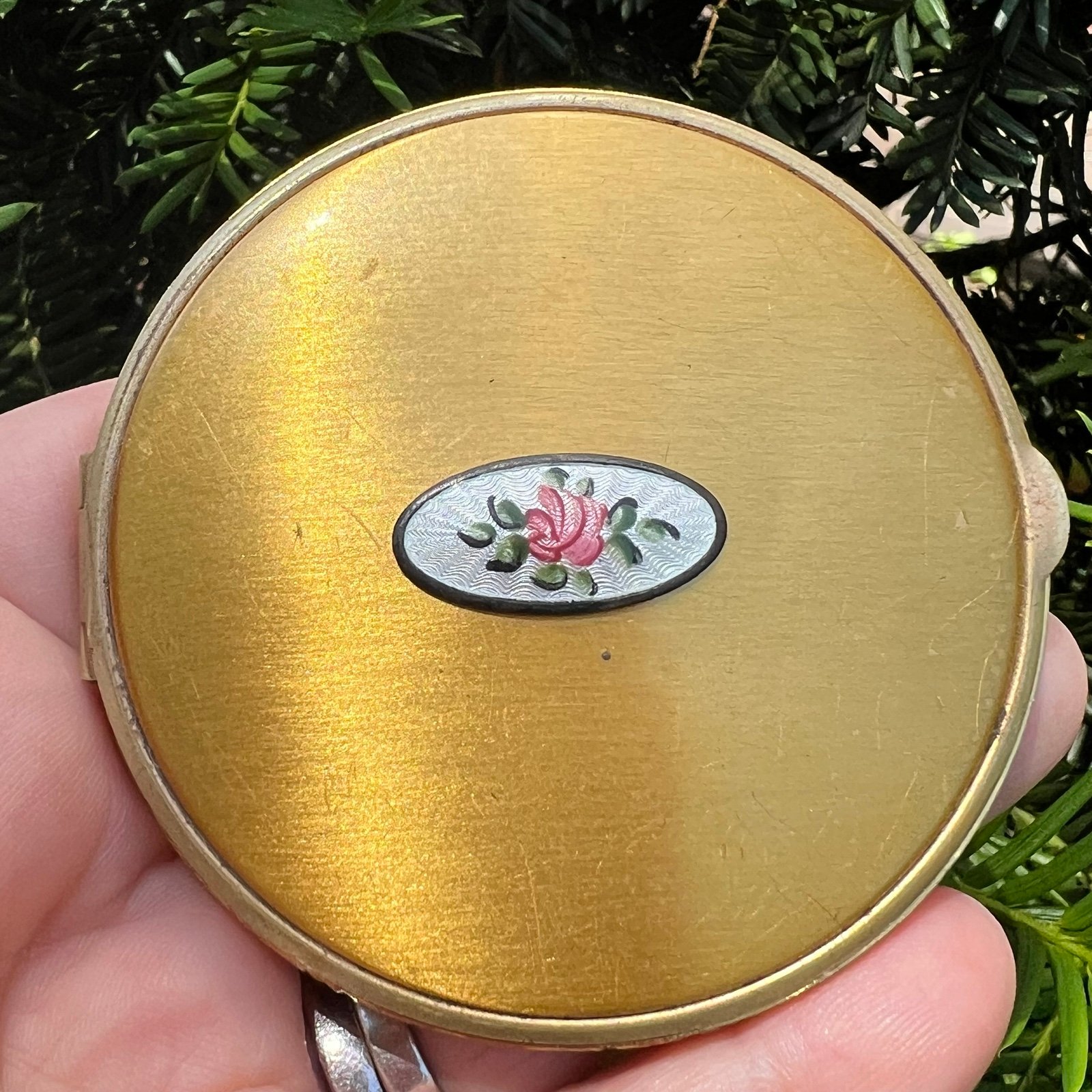 VINTAGE GUILLOCHE ENAMEL GOLD METAL COMPACT POWDER MIRROR VANITY ROSE FLOWER