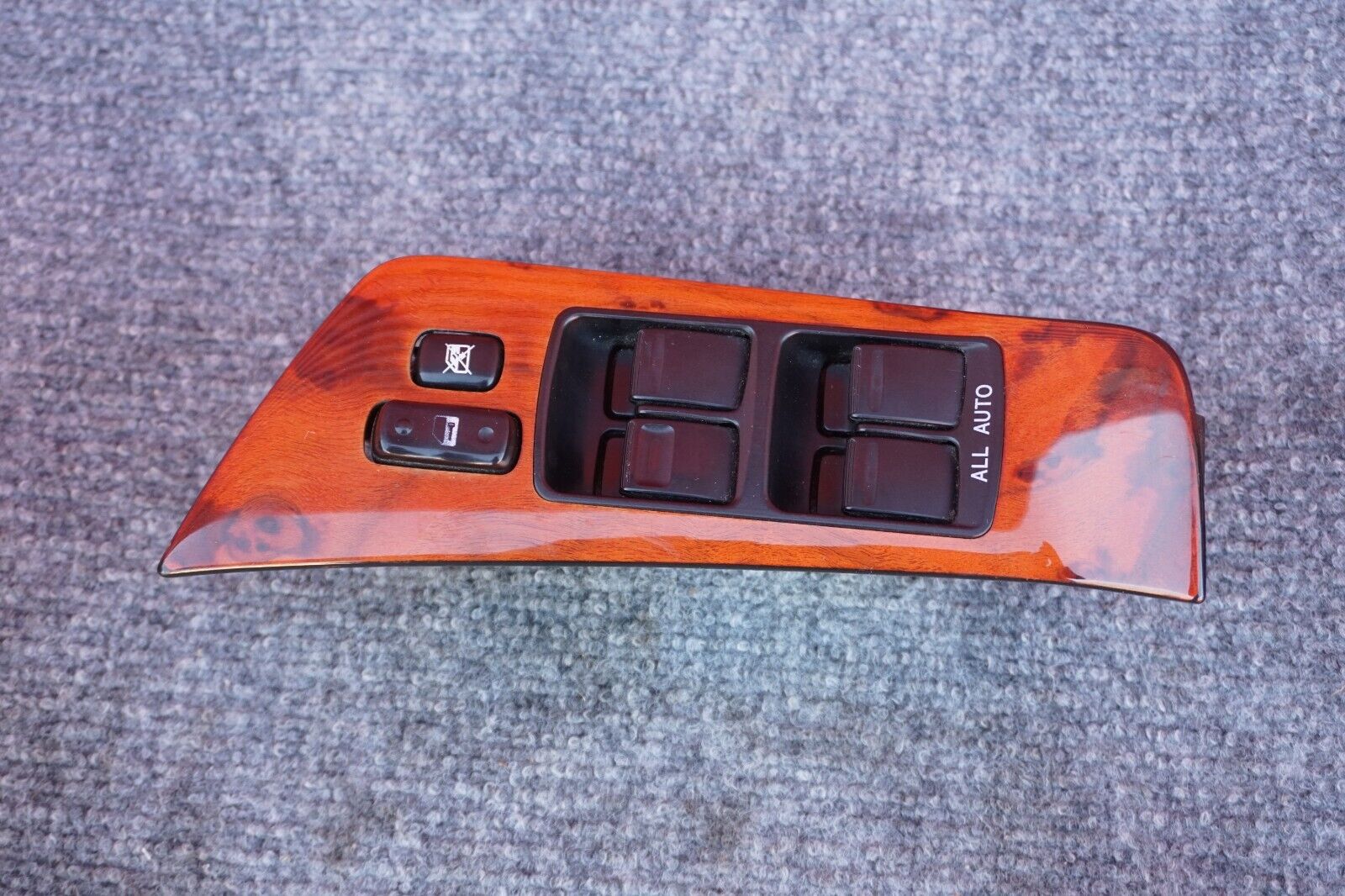 1999 - 2003 LEXUS RX300 MASTER POWER WINDOW SWITCH LEFT 514335 F746