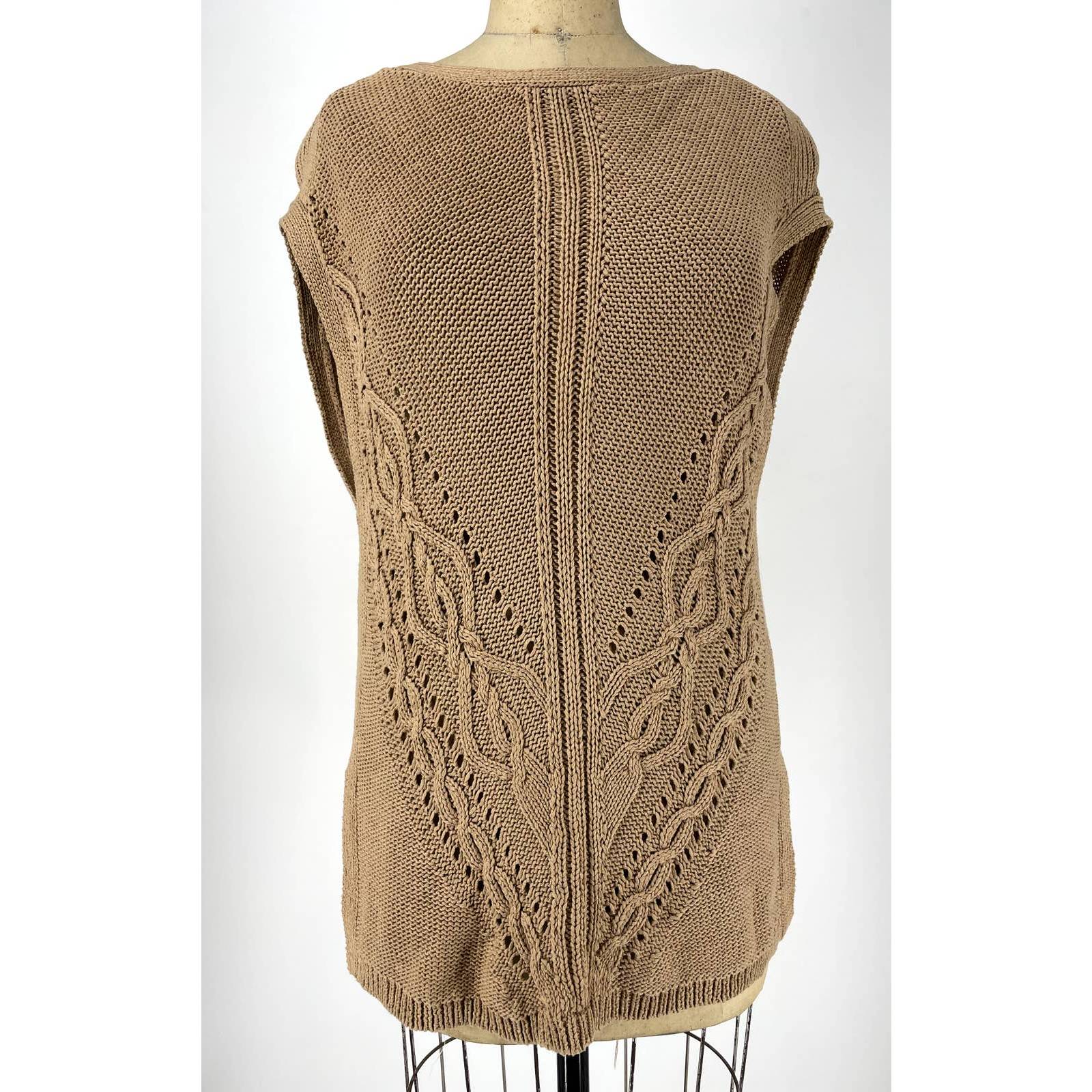 White House/Black Market Tan Sweater Vest Medium