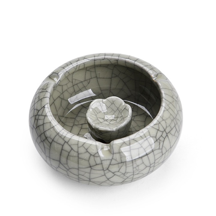 Ceramic ashtray