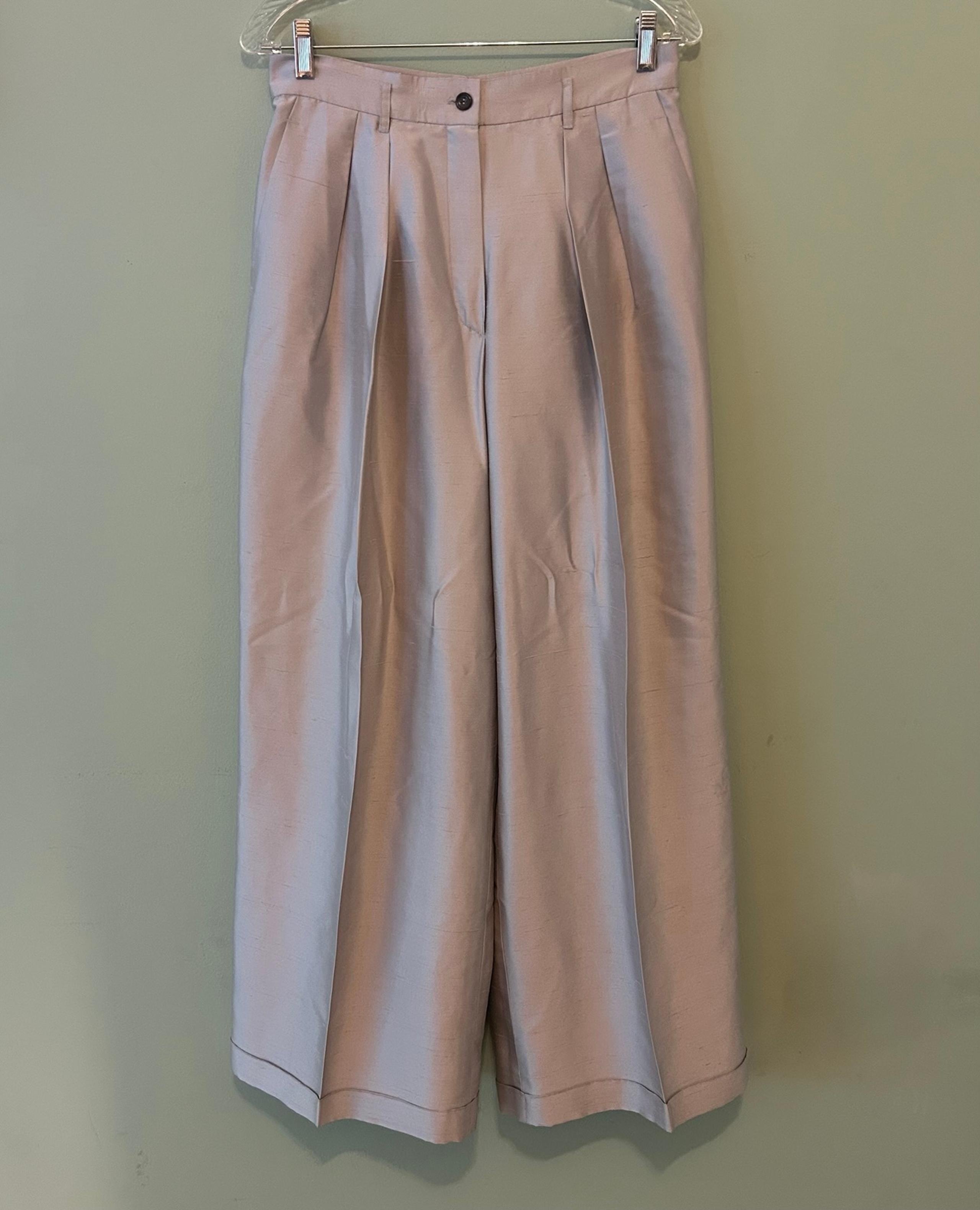 Jil Sander 100% Silk Pleated Wide Leg Trousers
Iridescent Silver size 42 US 6