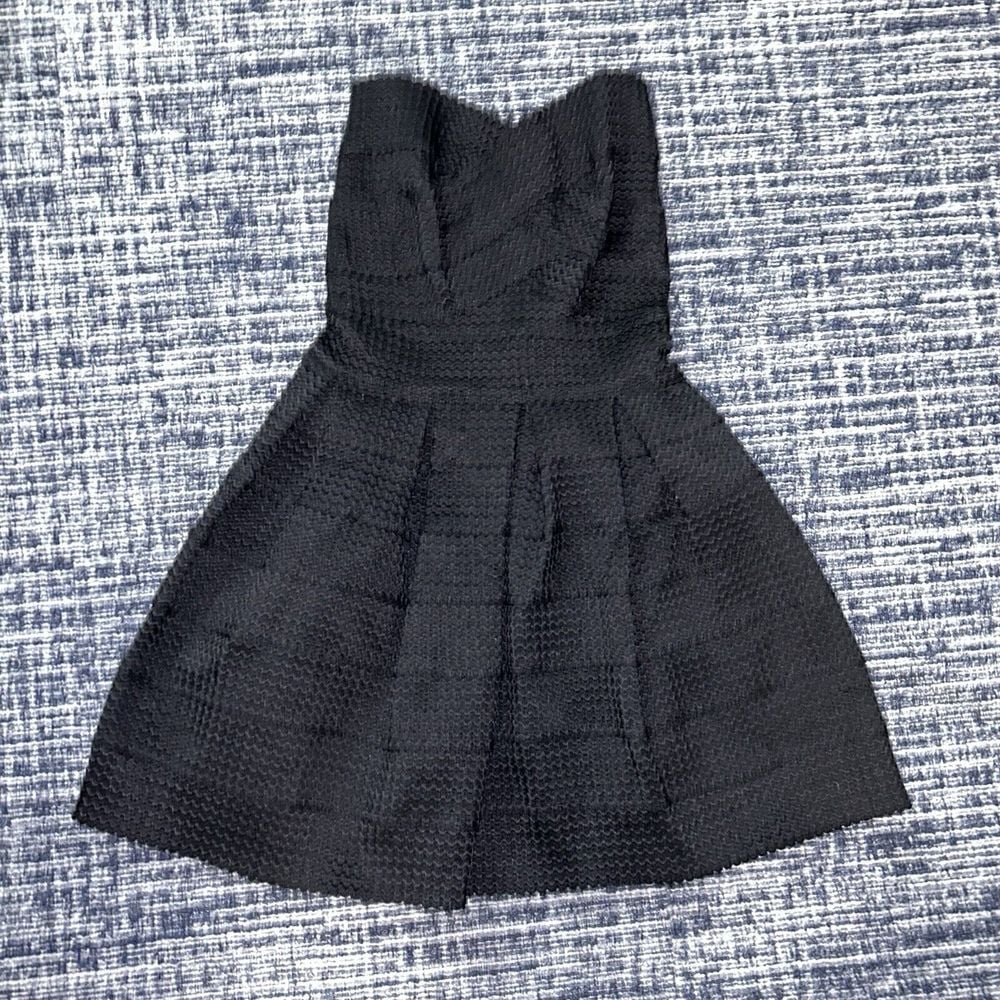 Women's Size Small L'atiste By Amy Black Strapless Dress